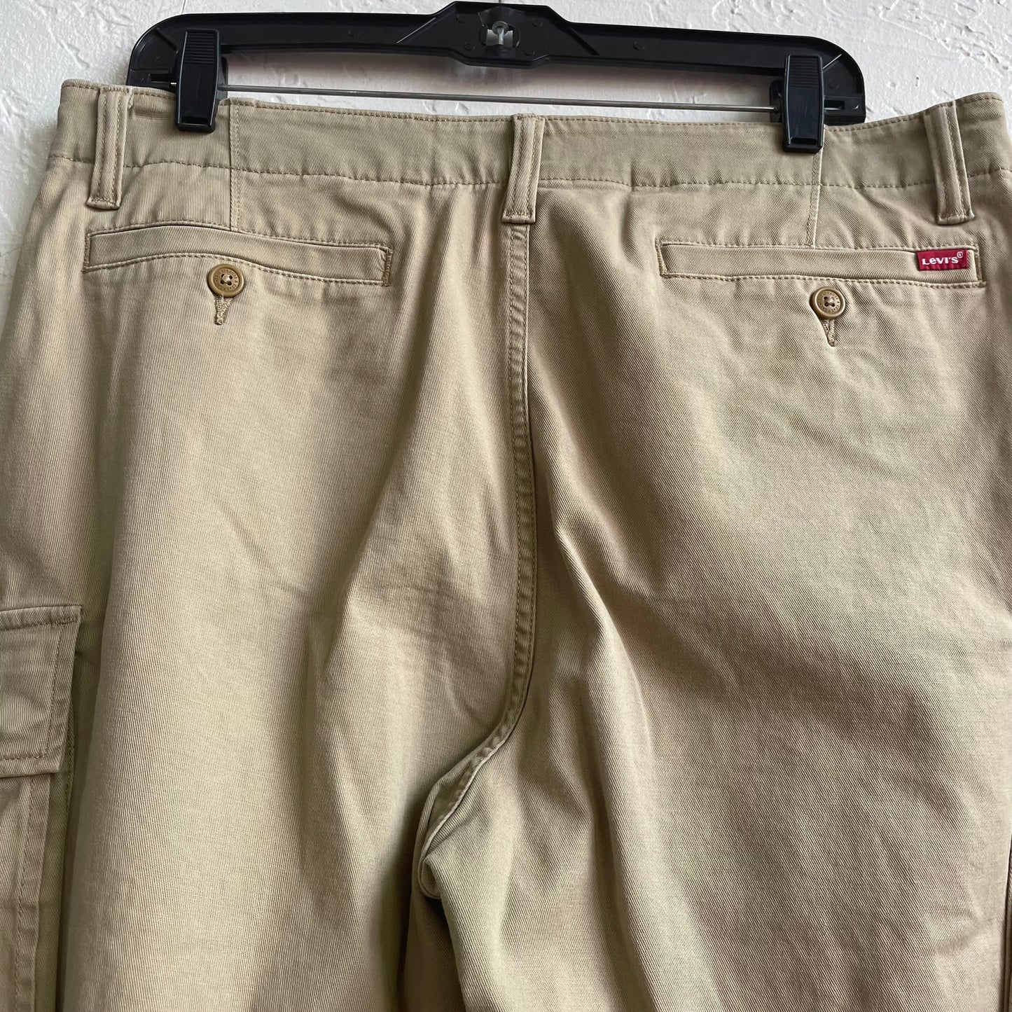 Levi’s Tan Cargo Taper Pants Size | 34x32