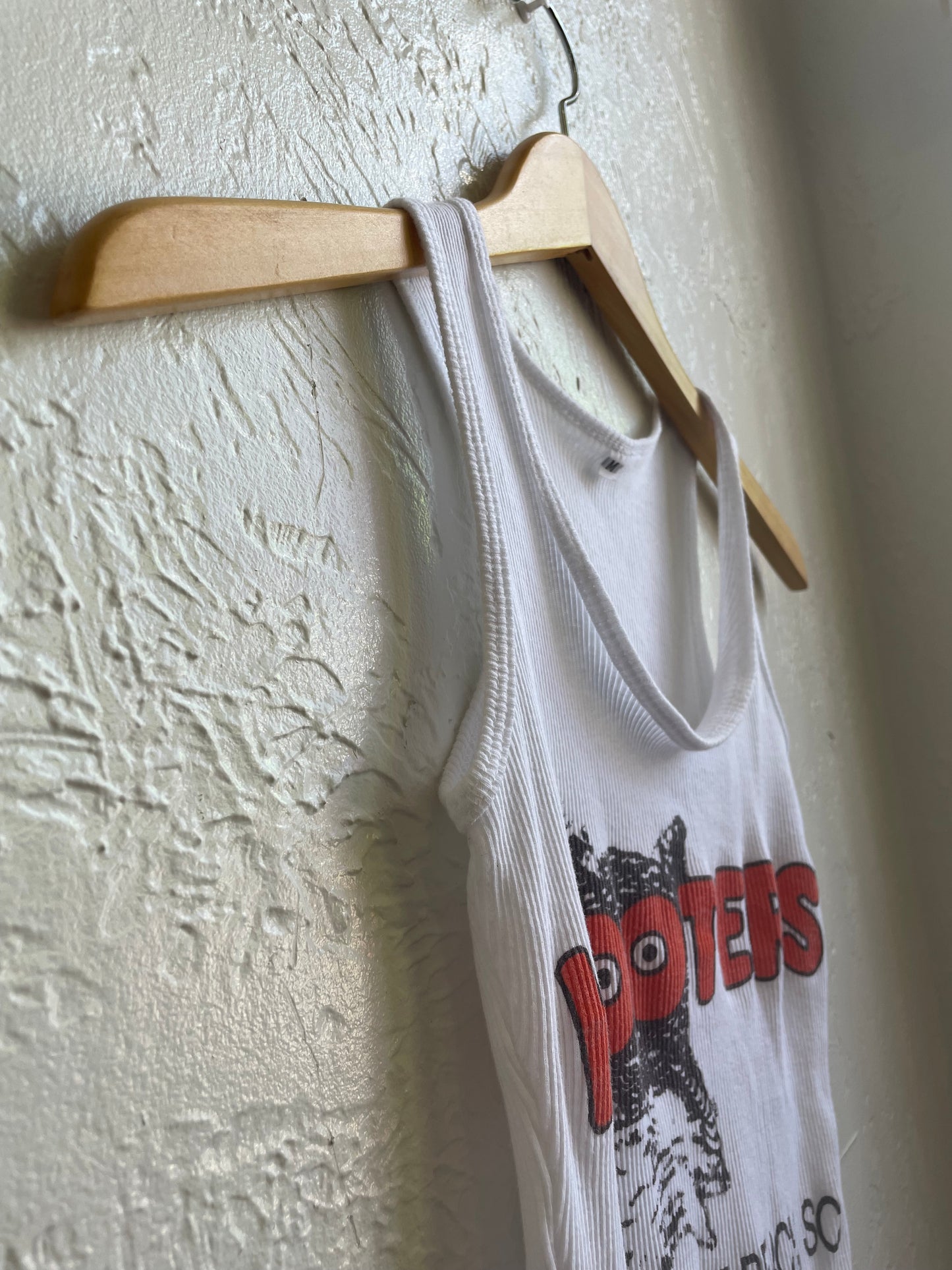 Hooters White Tank Top Size | Medium/Small