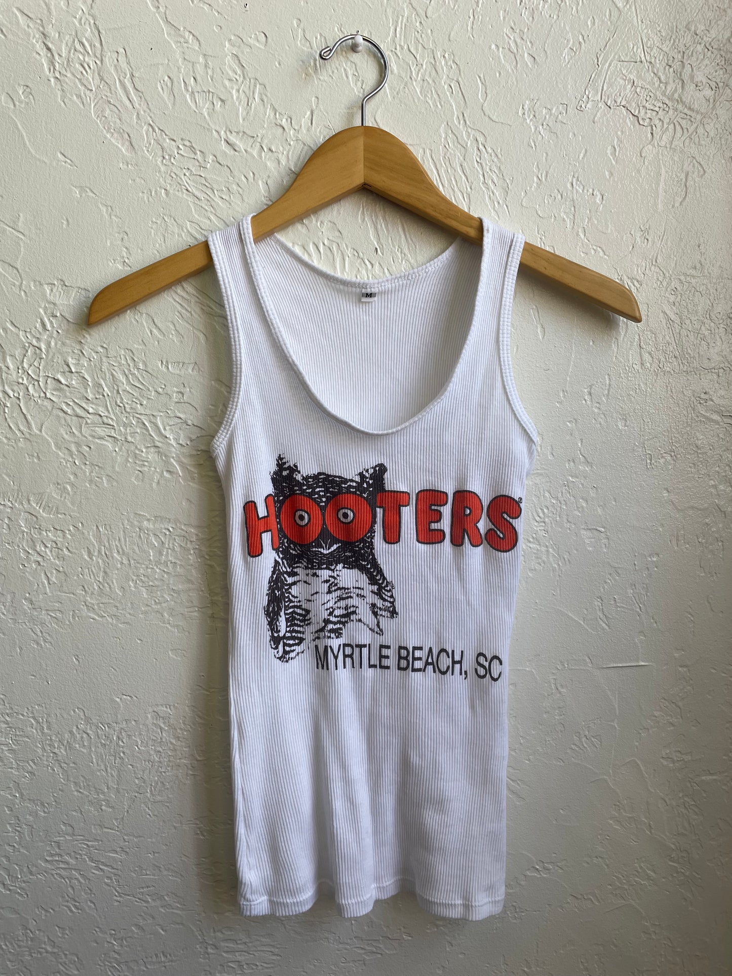 Hooters White Tank Top Size | Medium/Small
