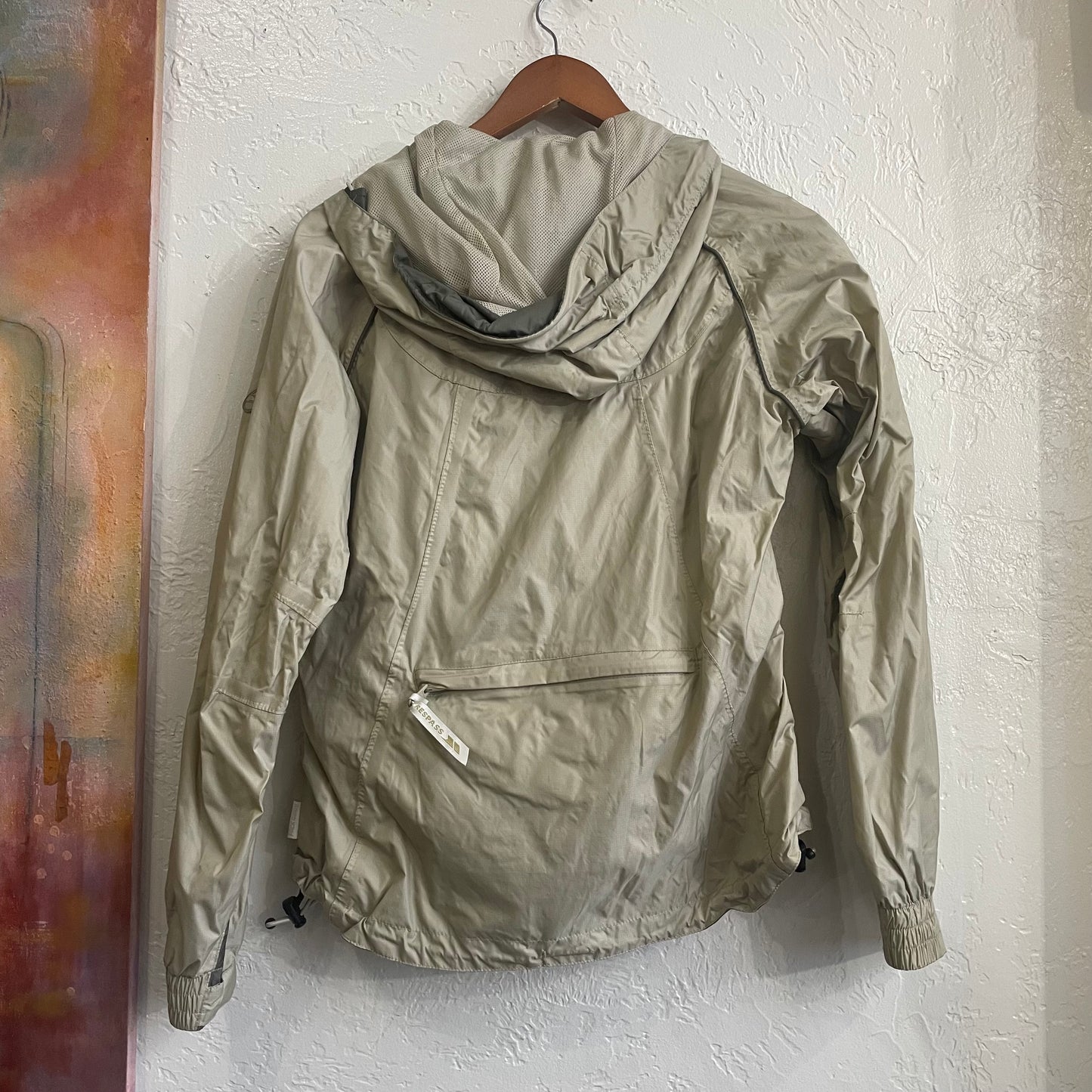 Trespass Adventure Waterproof Windproof Nylon Hiking Jacket | Small