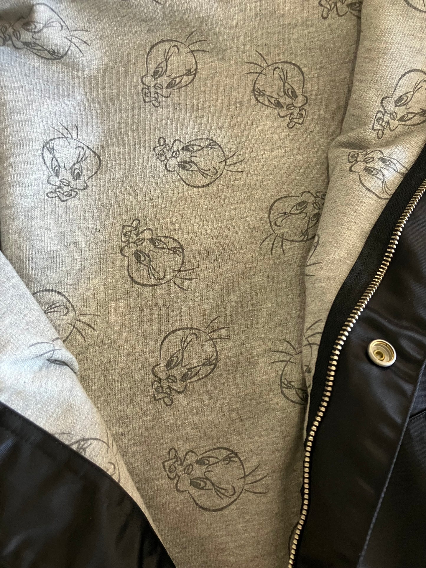 90’s Tweety Bird Satin Jacket Medium