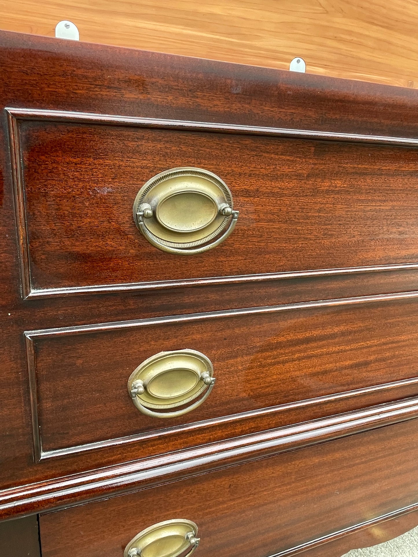 Vintage Lane Mahogany Cedar Chest