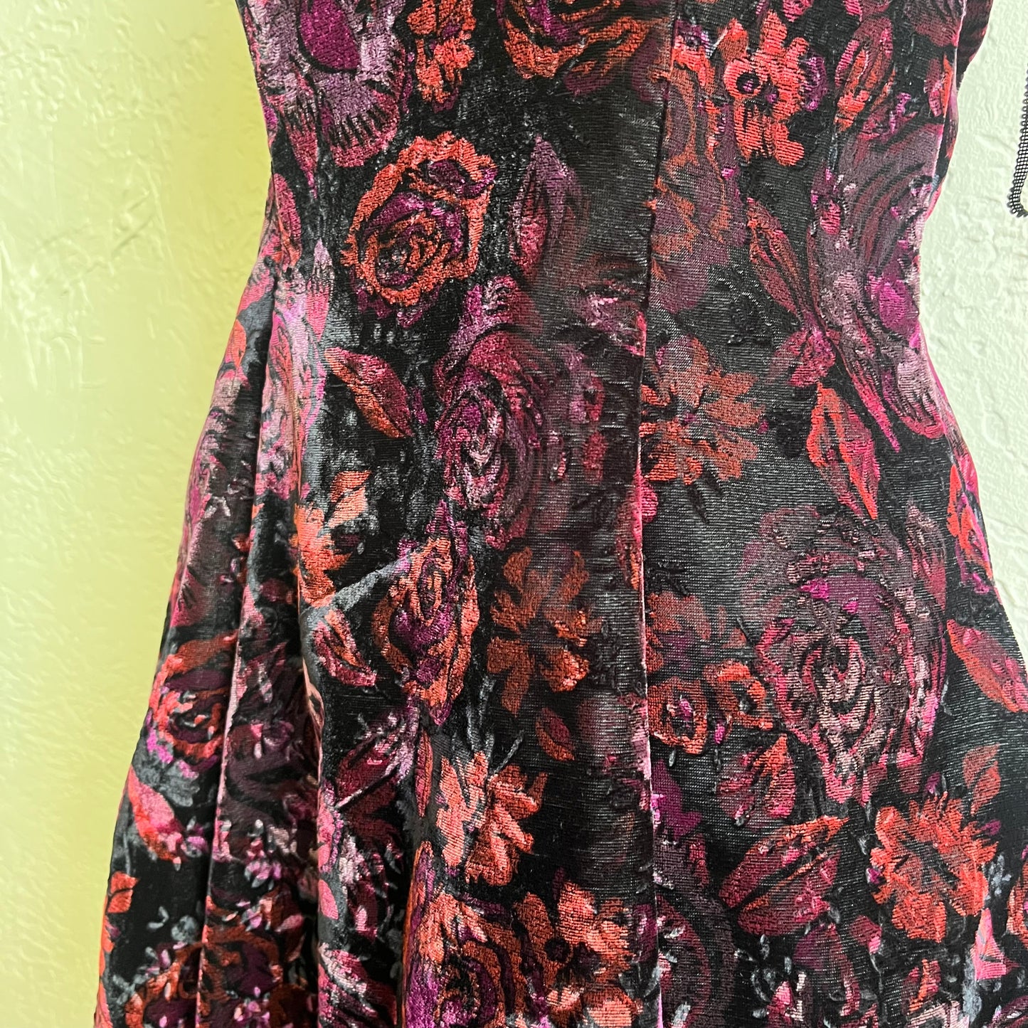 Vintage Velvet Dress | XS