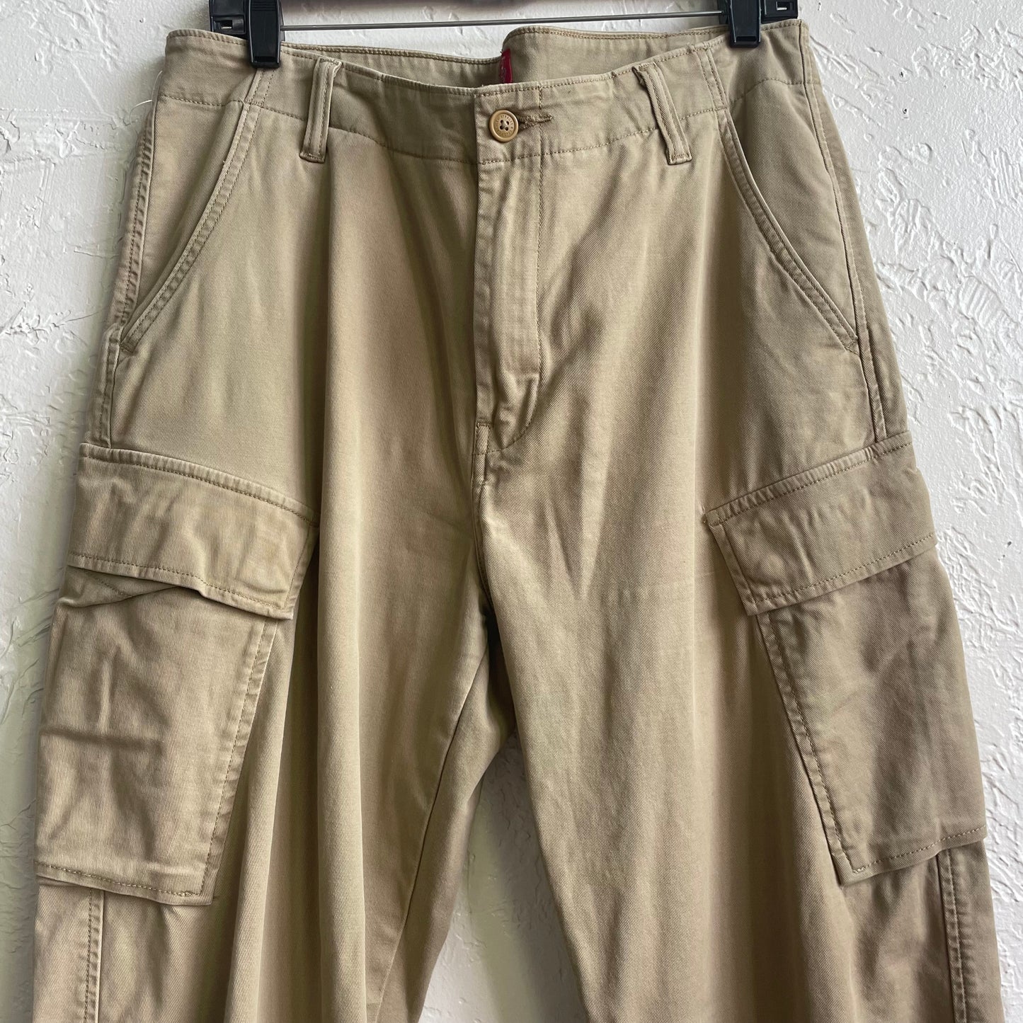 Levi’s Tan Cargo Taper Pants Size | 34x32