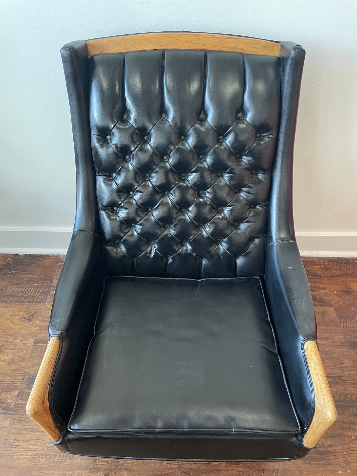 Kroehler MCM Swivel Lounge Chair