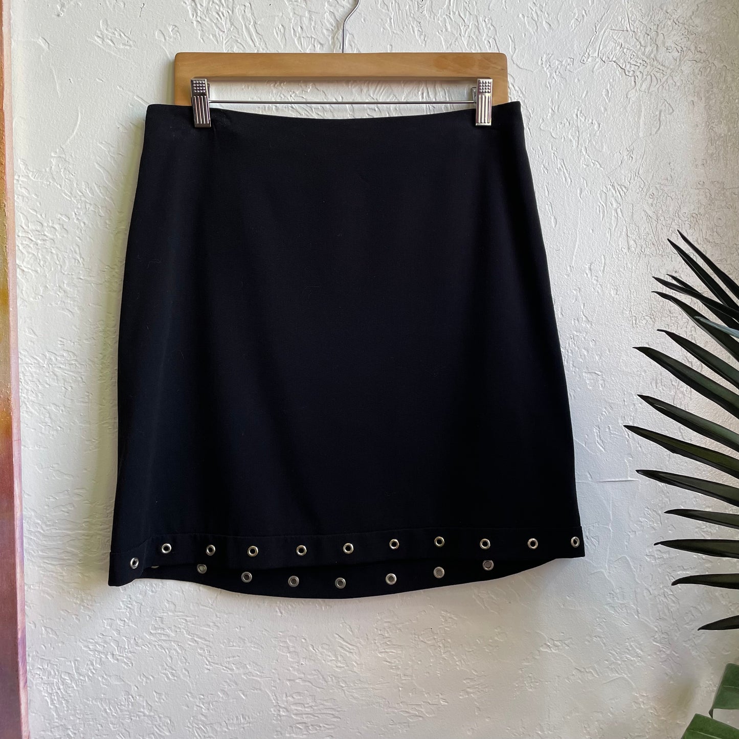 Apostrophe Black Eye Lit Seude Mini Skirt With Silver Holes | Medium