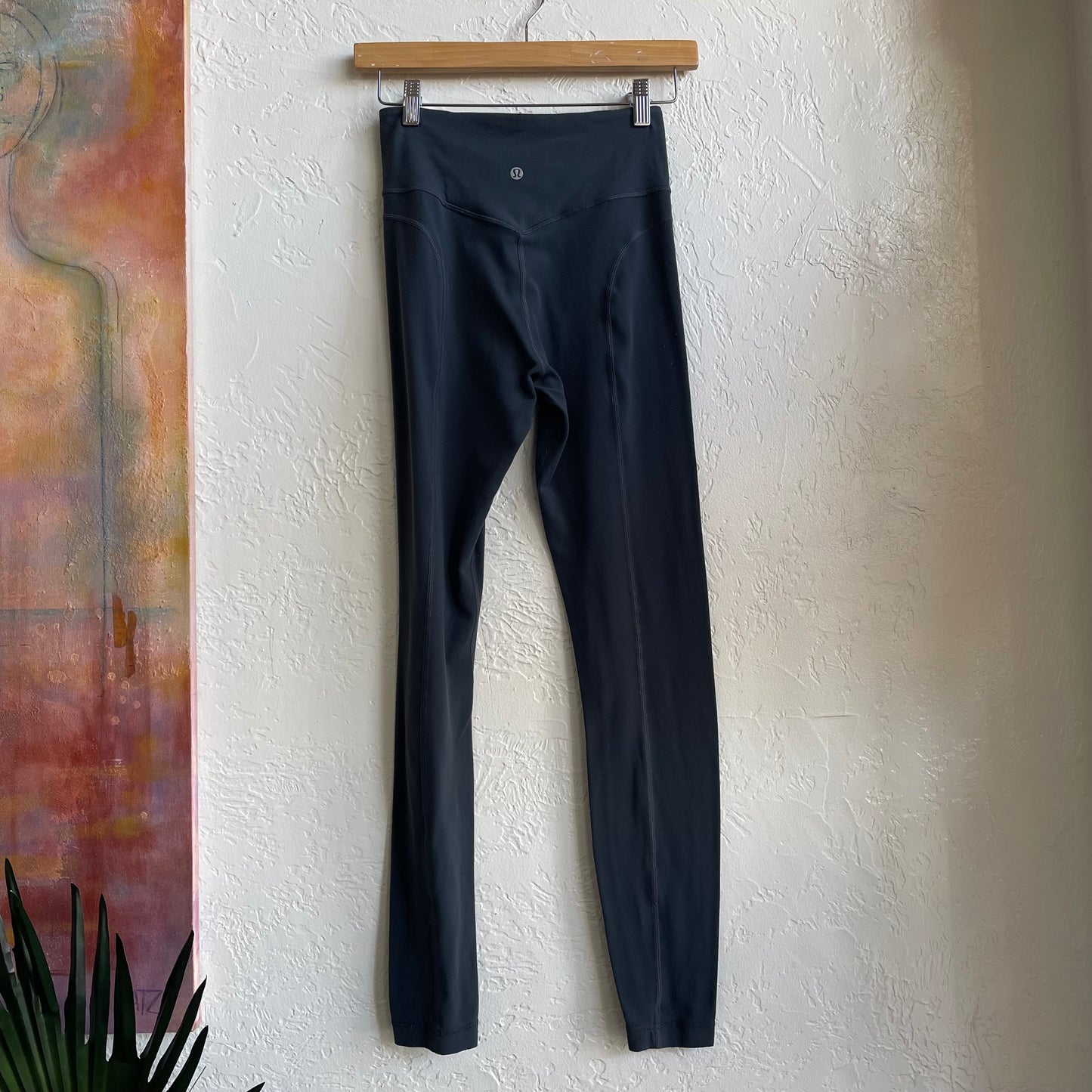 Lululemon Mid Rise Capri Leggings Graphite Grey | Small