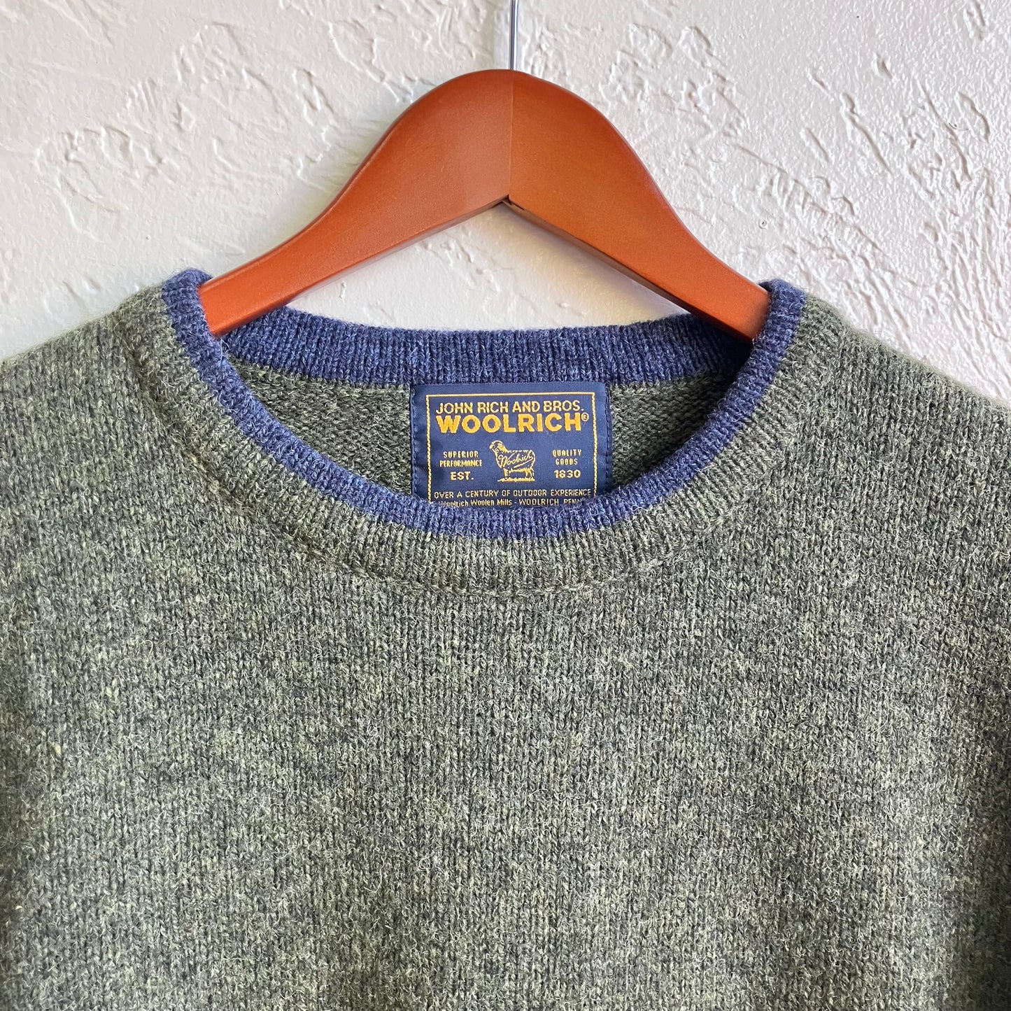 Vintage Woolrich Cozy Sweater Men’s Large