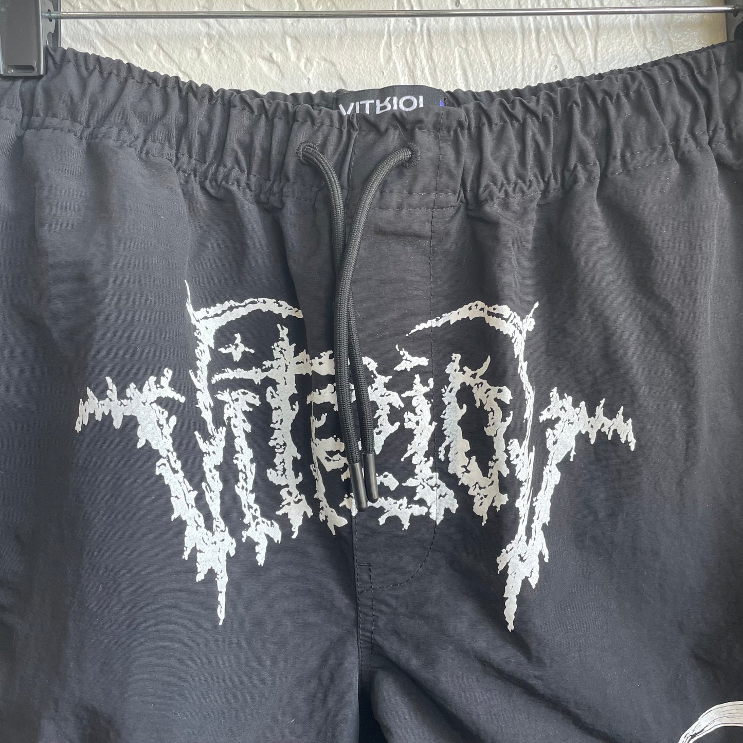 Vitriol Fushion Reaper Black Board Shorts | Size Medium