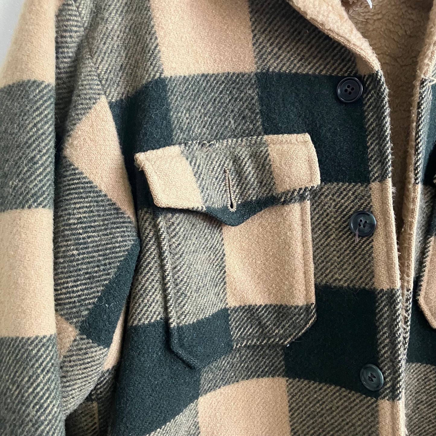 1960s Woolrich Green Plaid Sherpa Lined Jacket Large