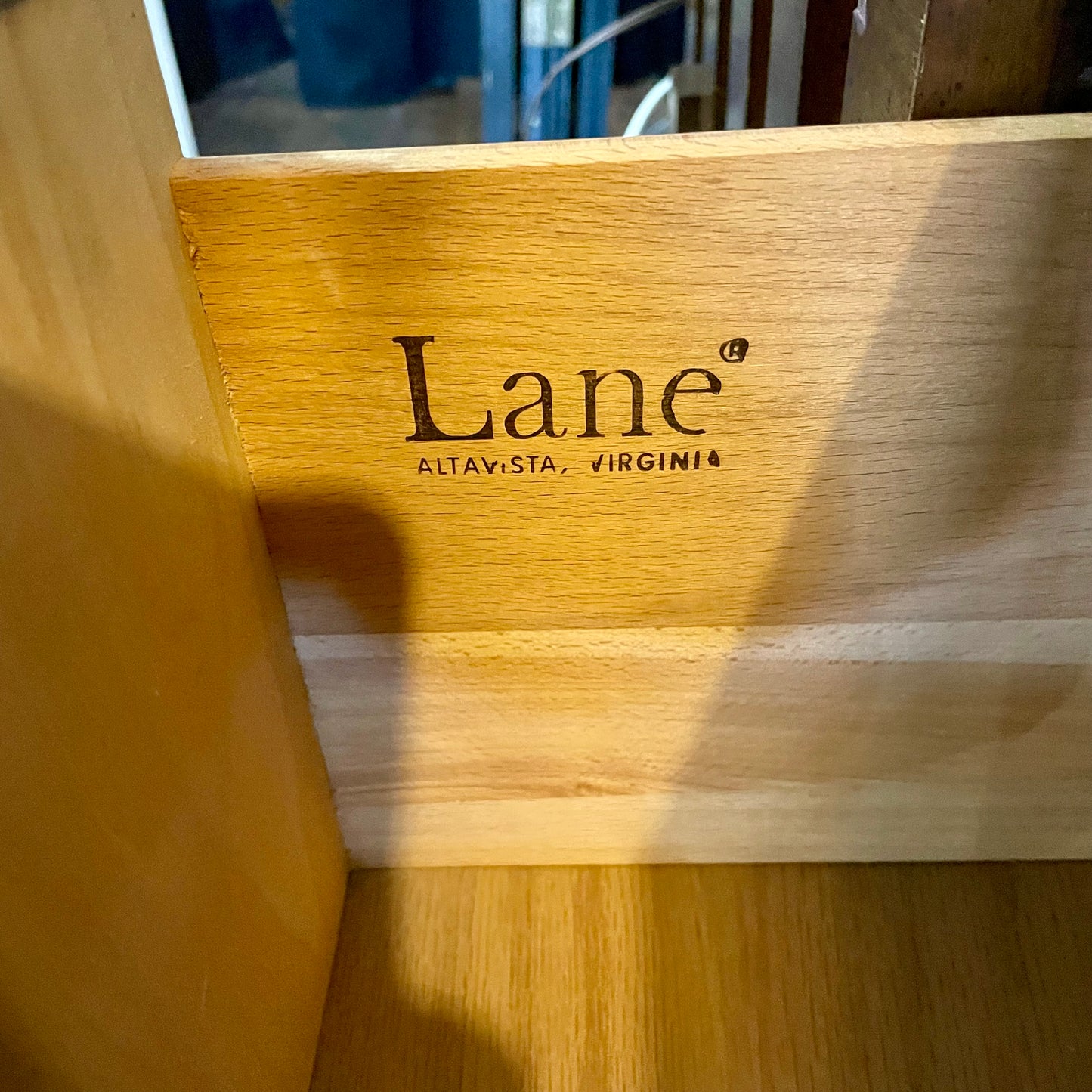 Lane Staccato Hutch