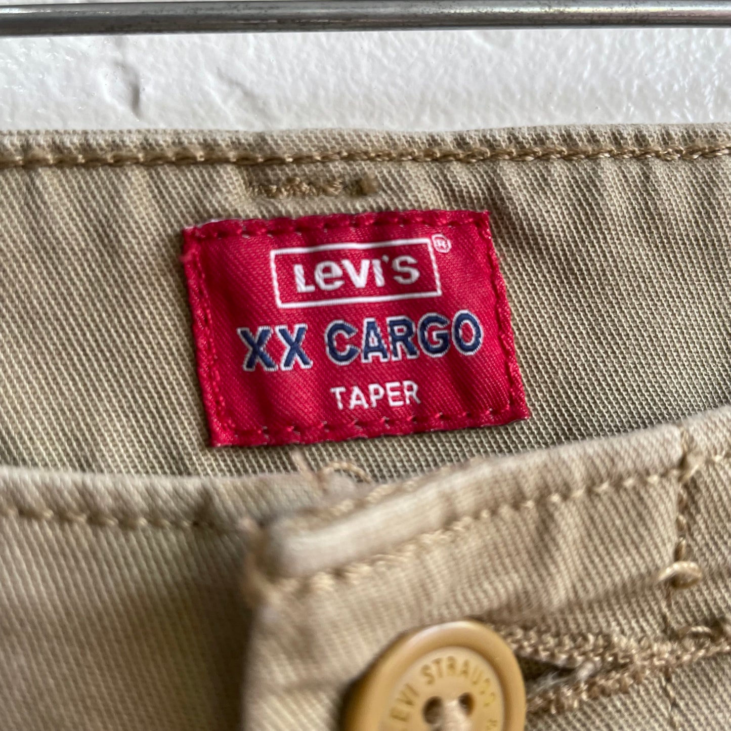 Levi’s Tan Cargo Taper Pants Size | 34x32