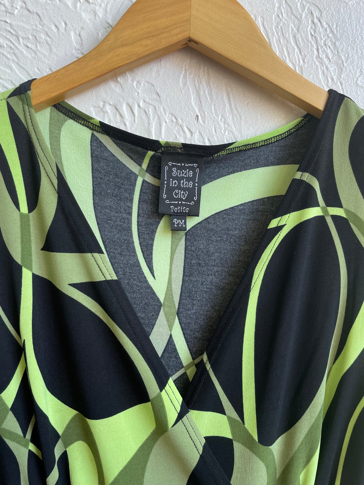 Y2K Green/Black Top Medium