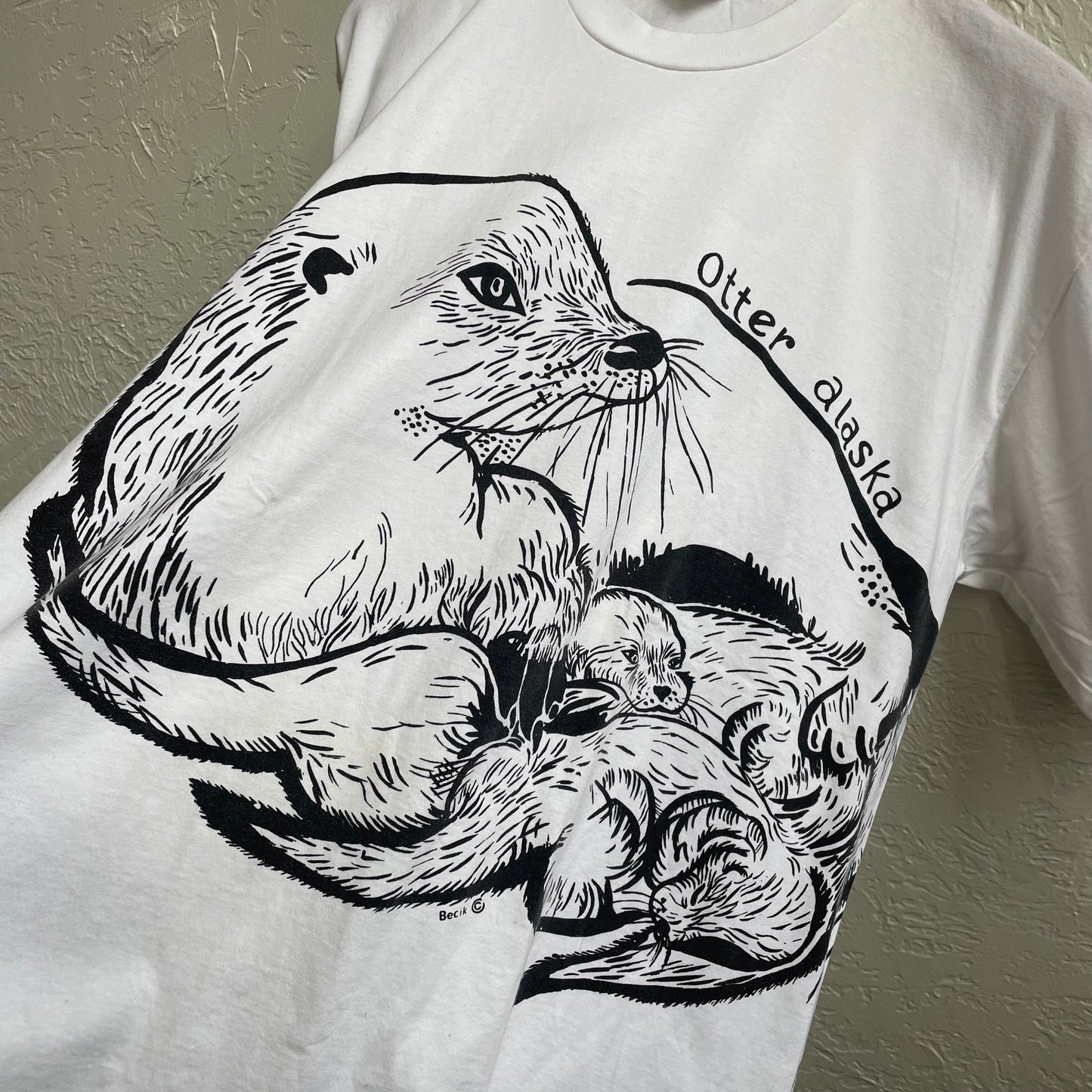 Otter Alaska All Over Print Oversized White Tee | Large