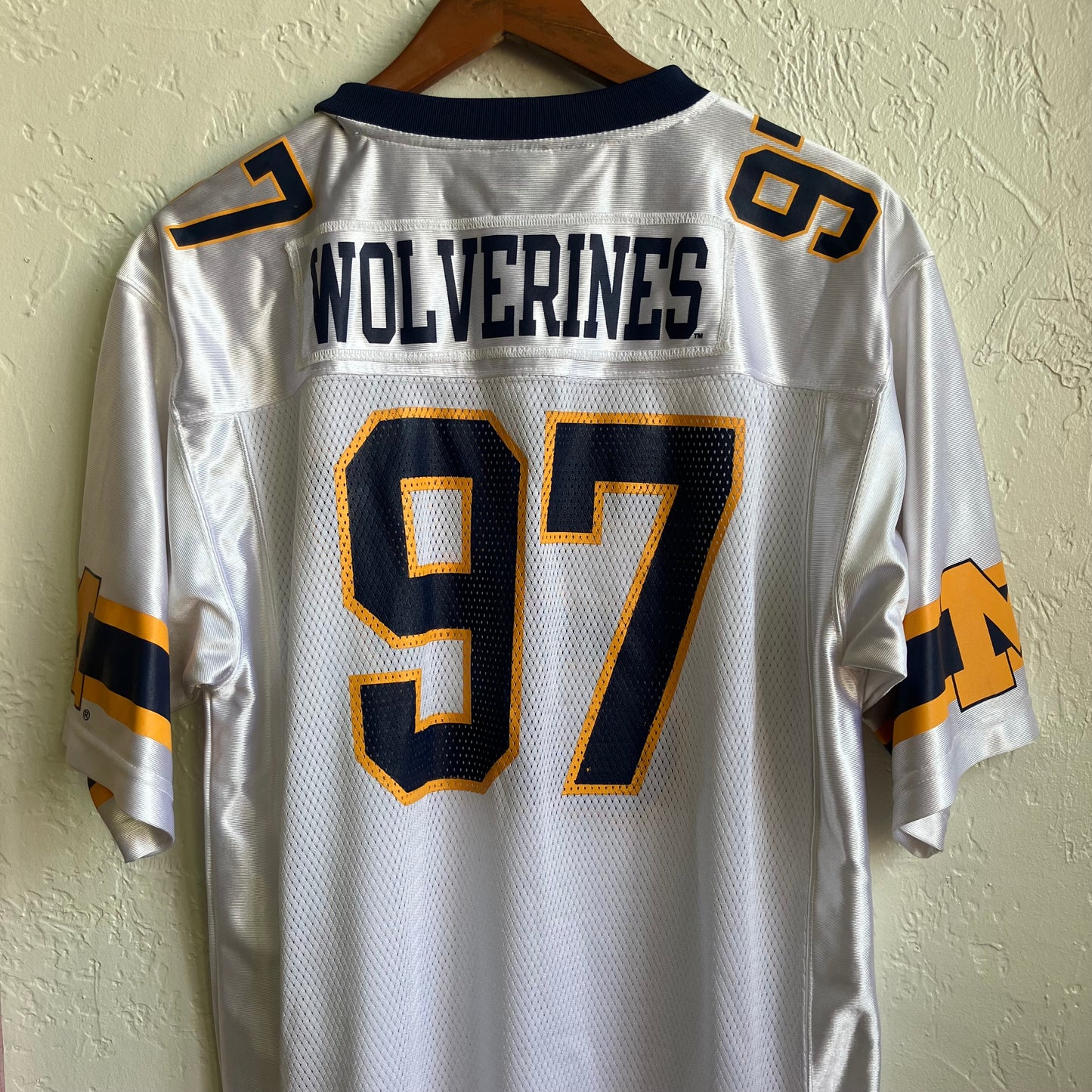 Starter Michigan Wolverines Jersey Vintage #97 Medium