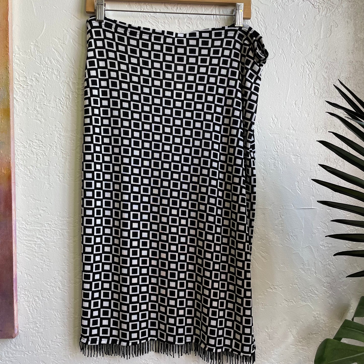 Y2K Black and White Geometric Skirt | Medium