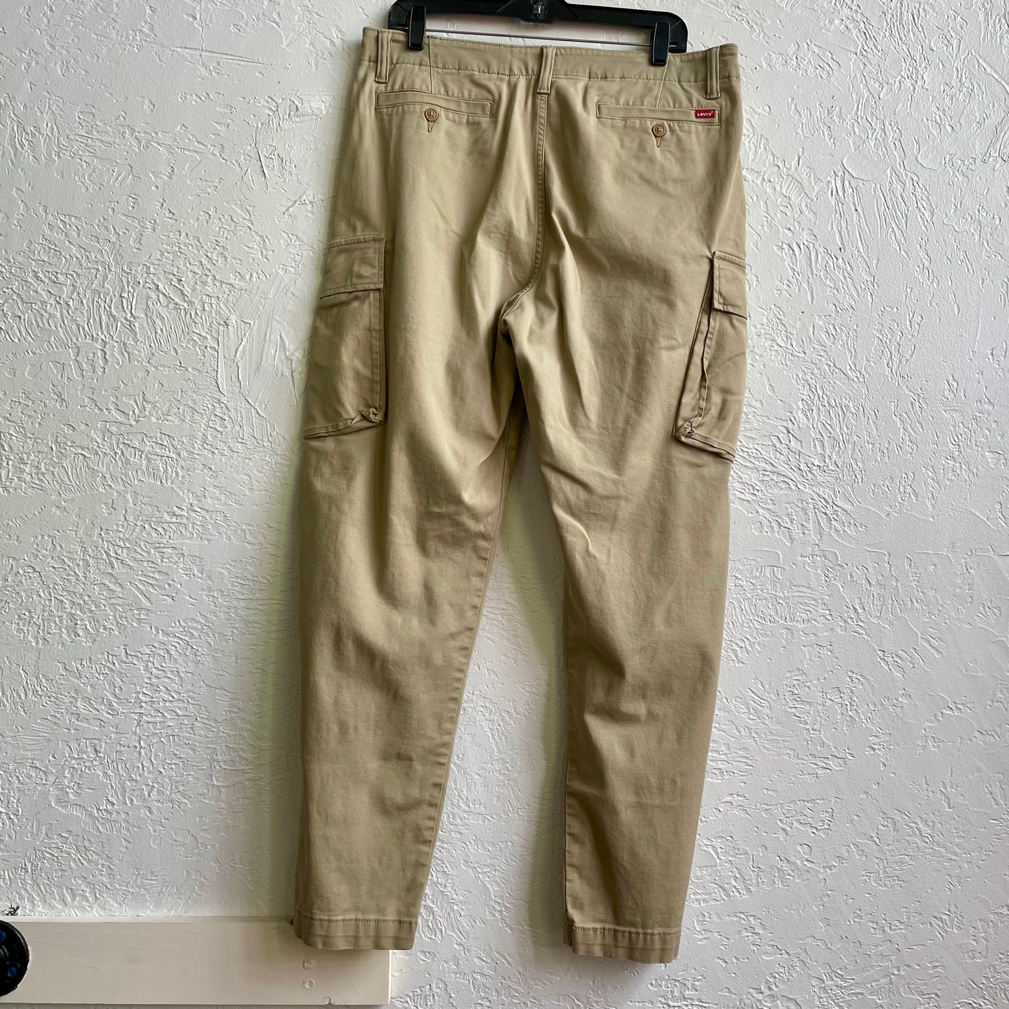 Levi’s Tan Cargo Taper Pants Size | 34x32