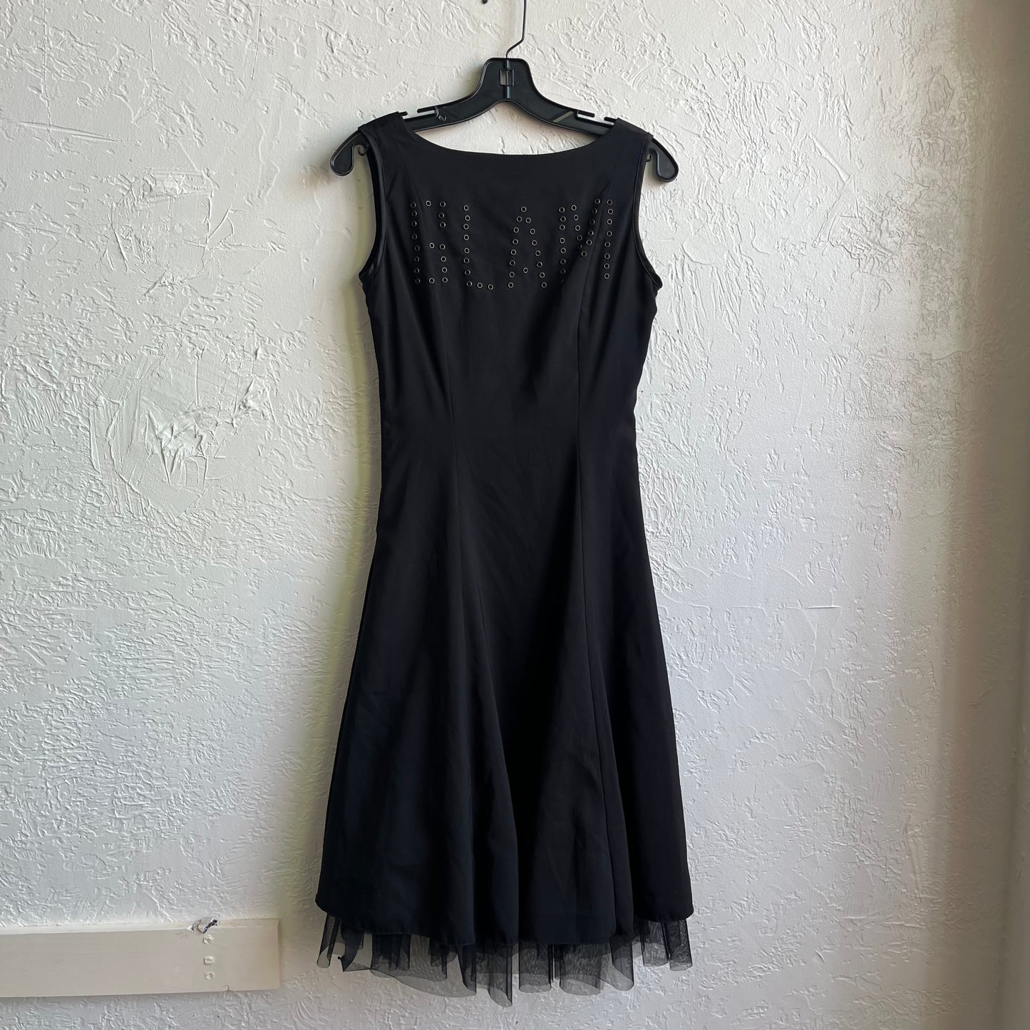 Grommet Detail Black V-Neck Dress Y2K | Petite Small