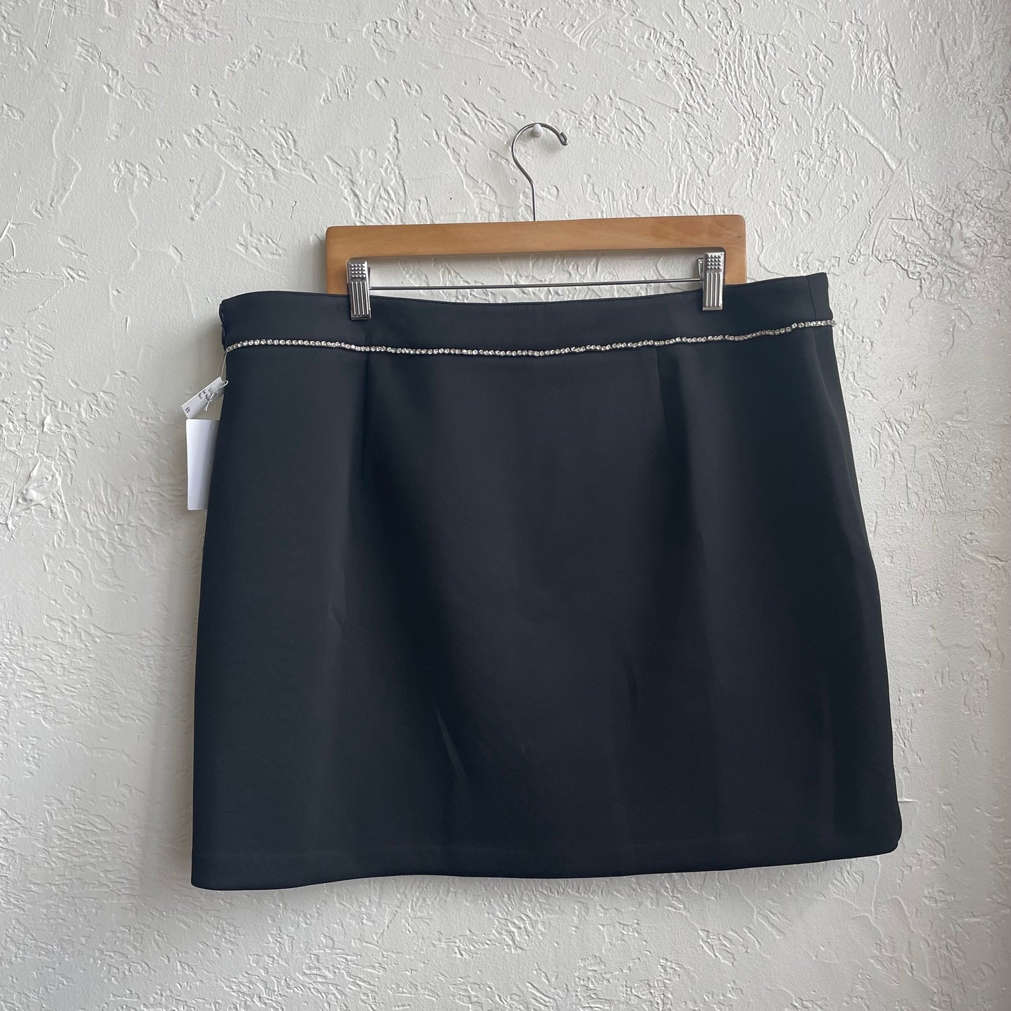 Good American Women's Embellished Scuba Mini Skirt | Size 16