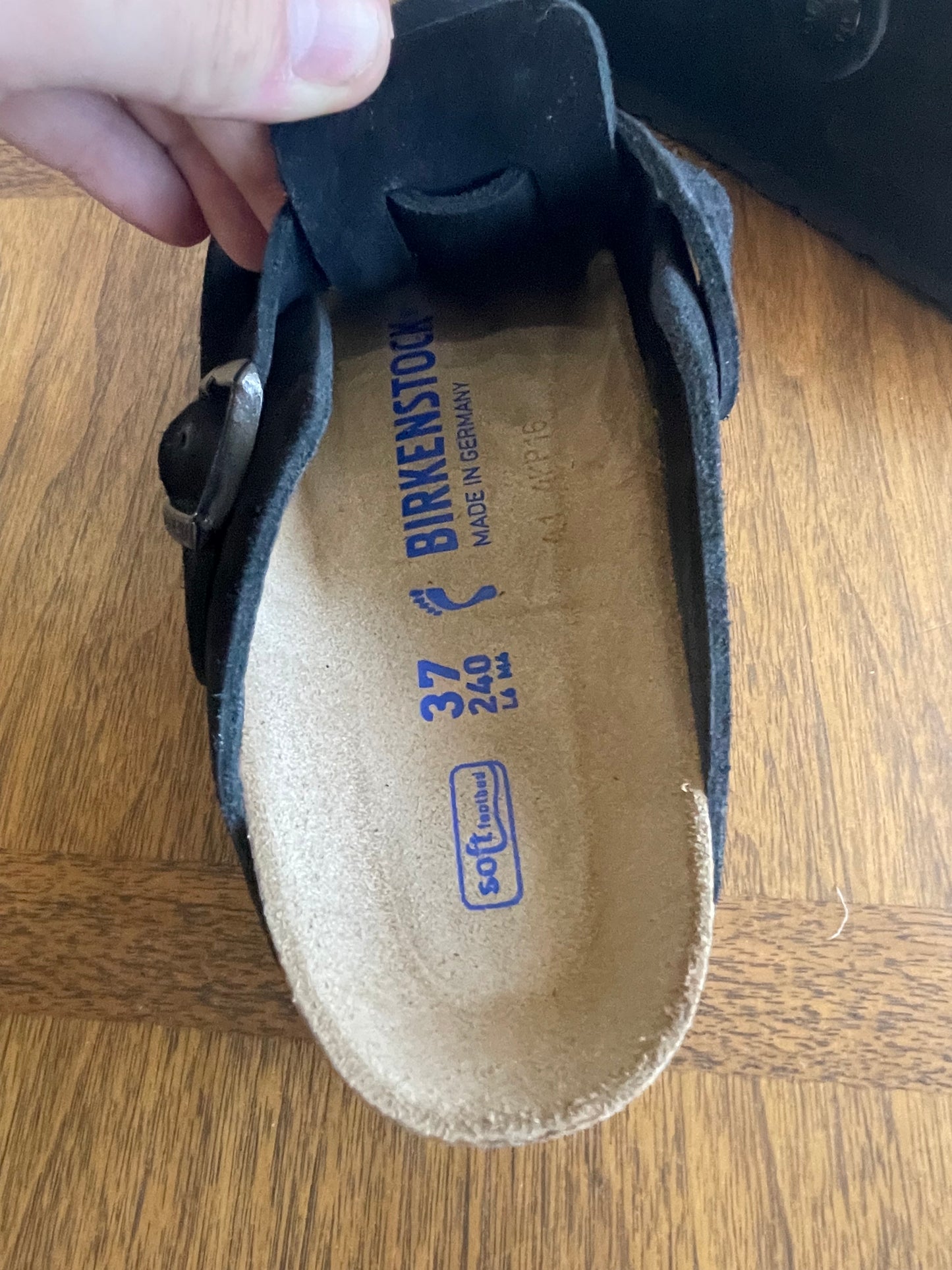 Birkenstock Suede Boston Soft Footbed | Size 6.5