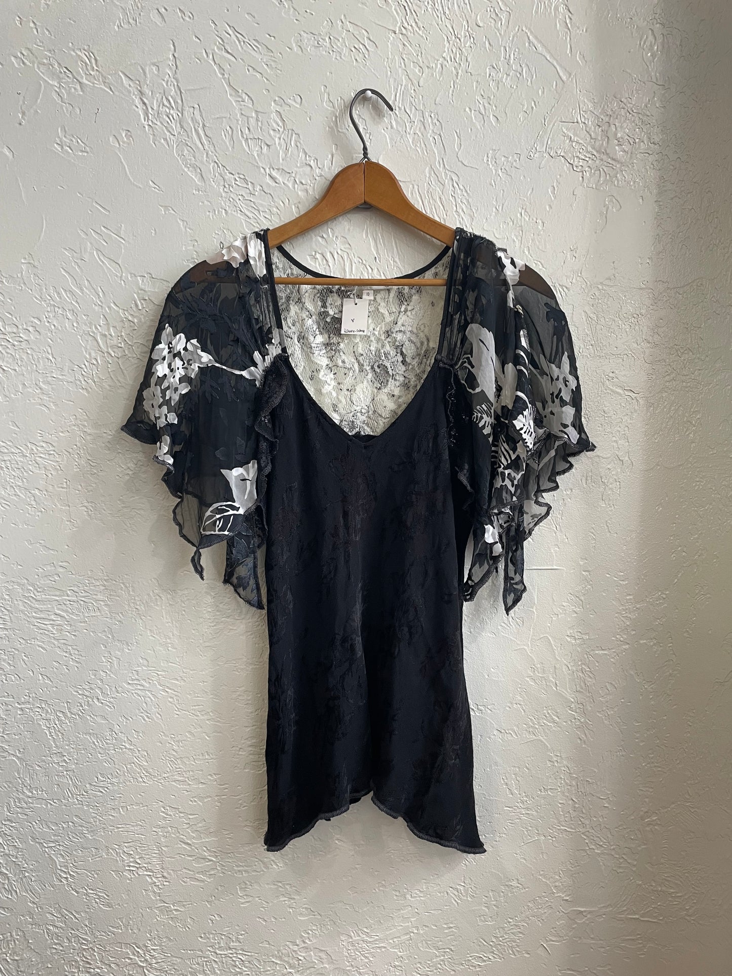 Y2K Ruffle Lace Top | Medium