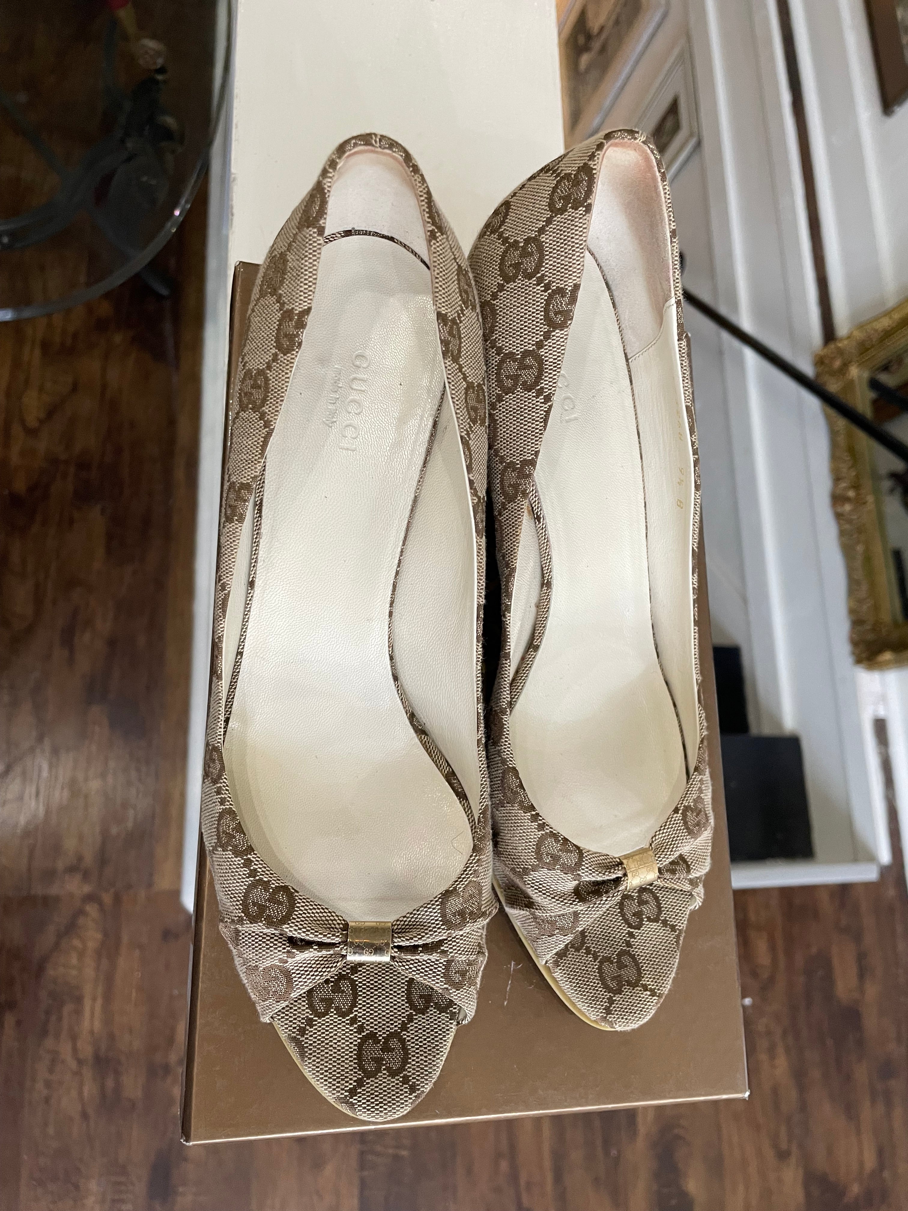 Gucci GG Logo Beige Wedge Sandals | Size 9
