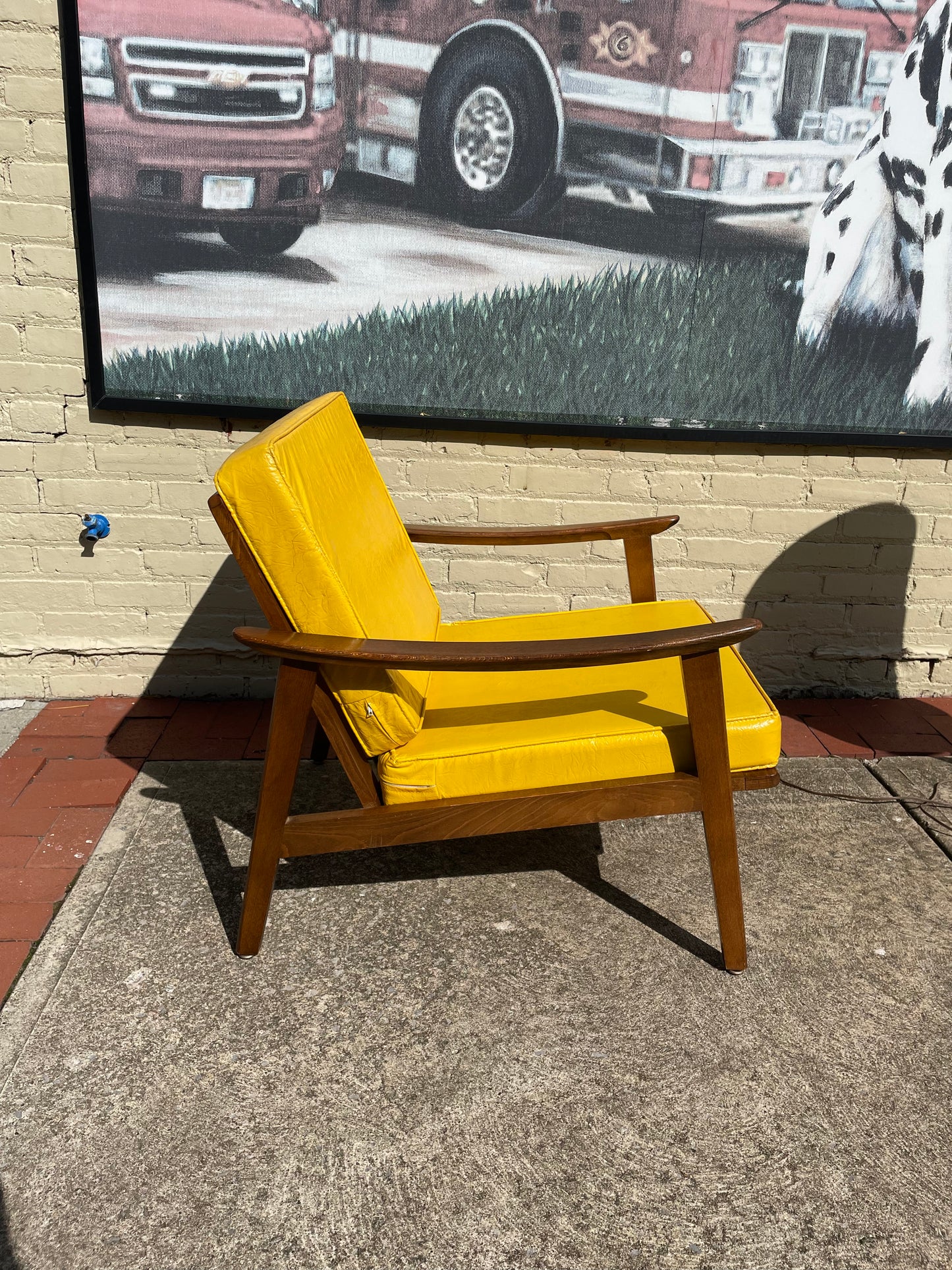 Mid-Century Yellow Vinyl Cushion Lounge Chair