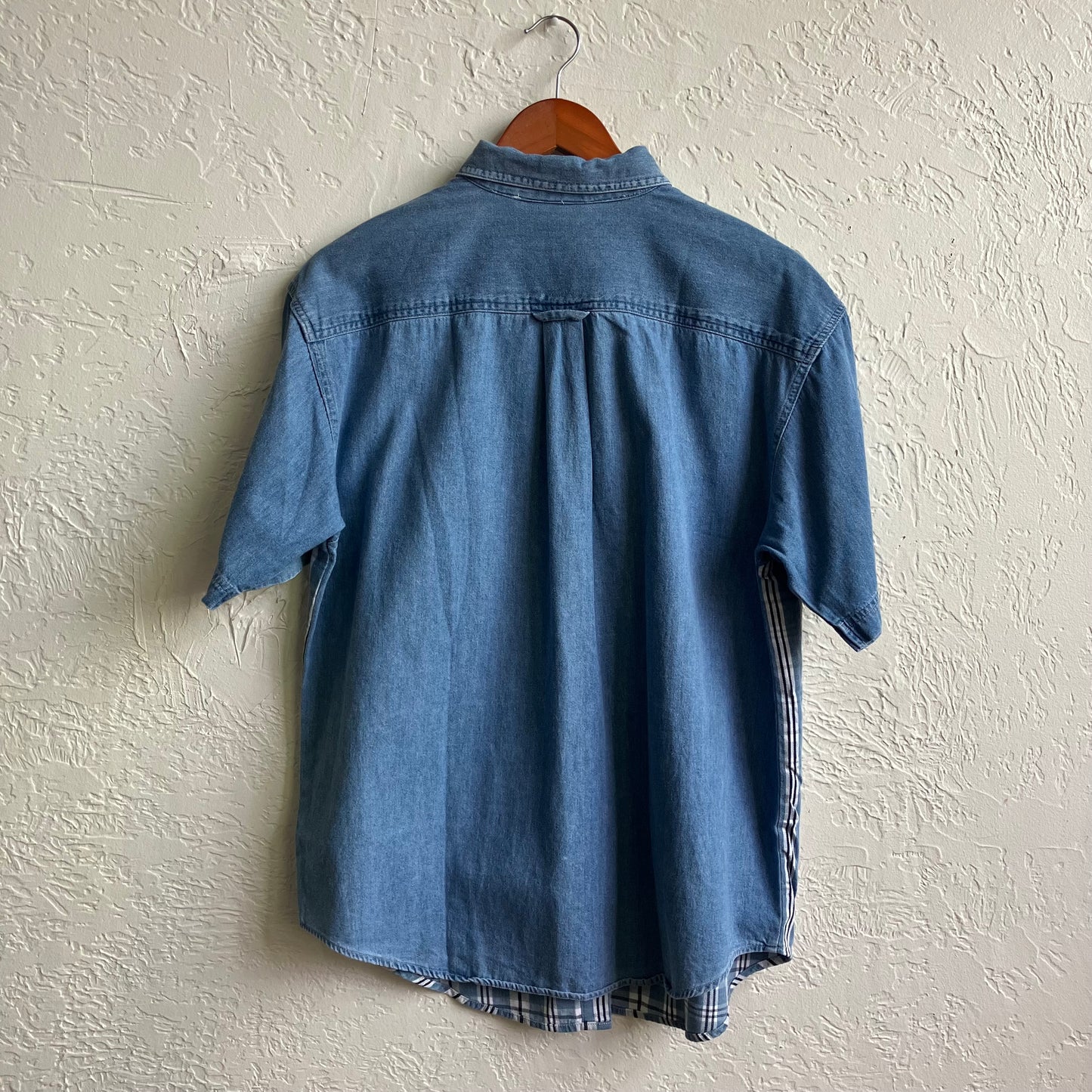 Vintage Stripped Button Down | Medium