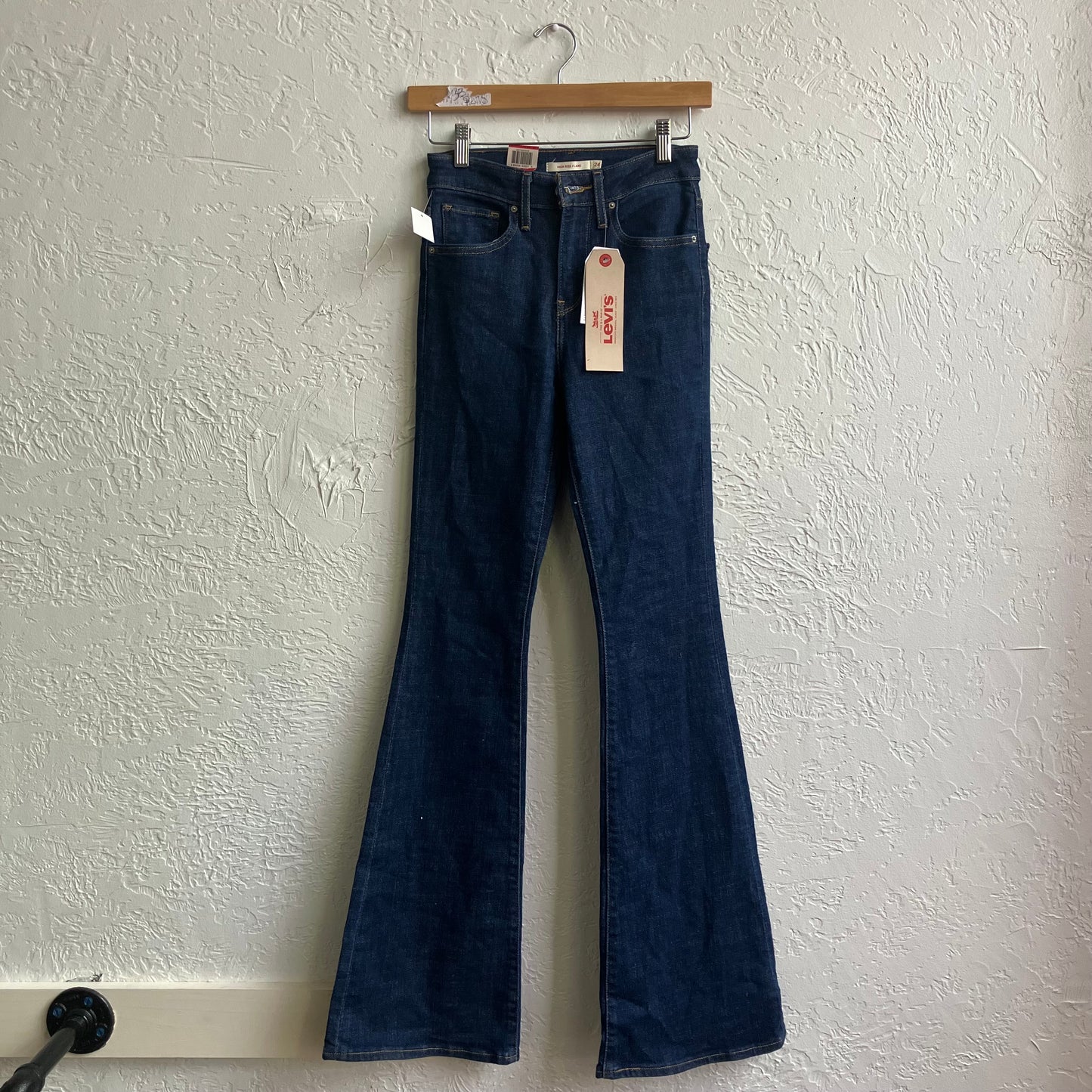 Blue Denim Levi’s Wide Leg Jeans | Size 24