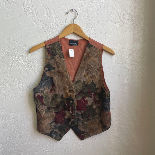 Button Up Vest | small