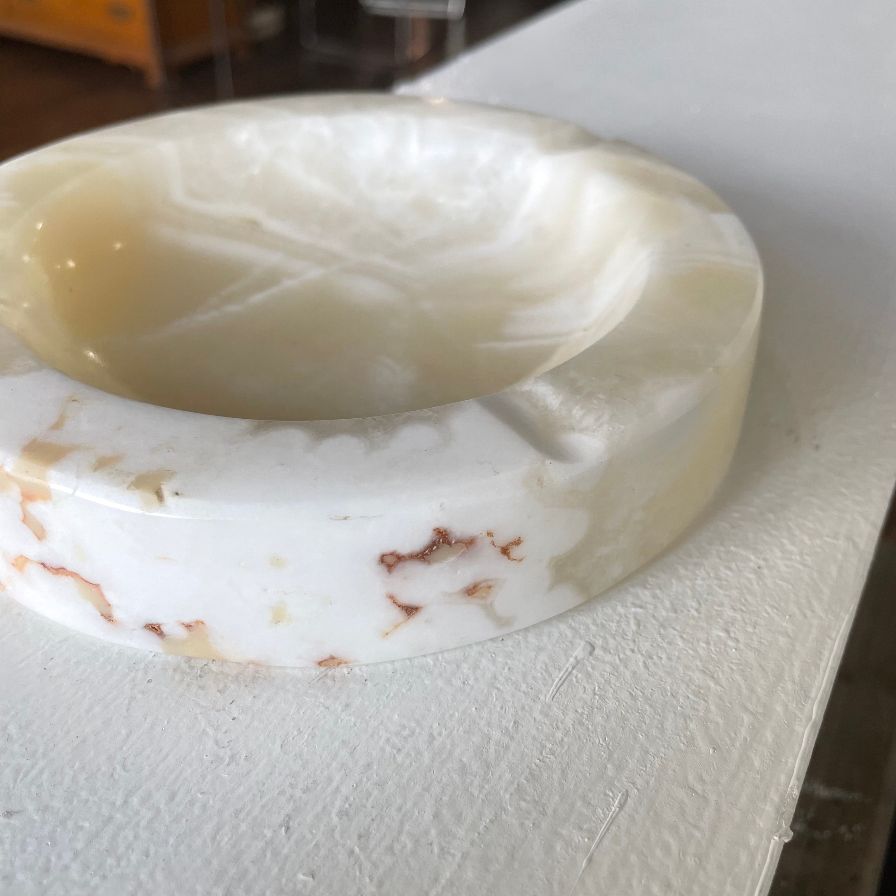 Onyx Round Ashtray
