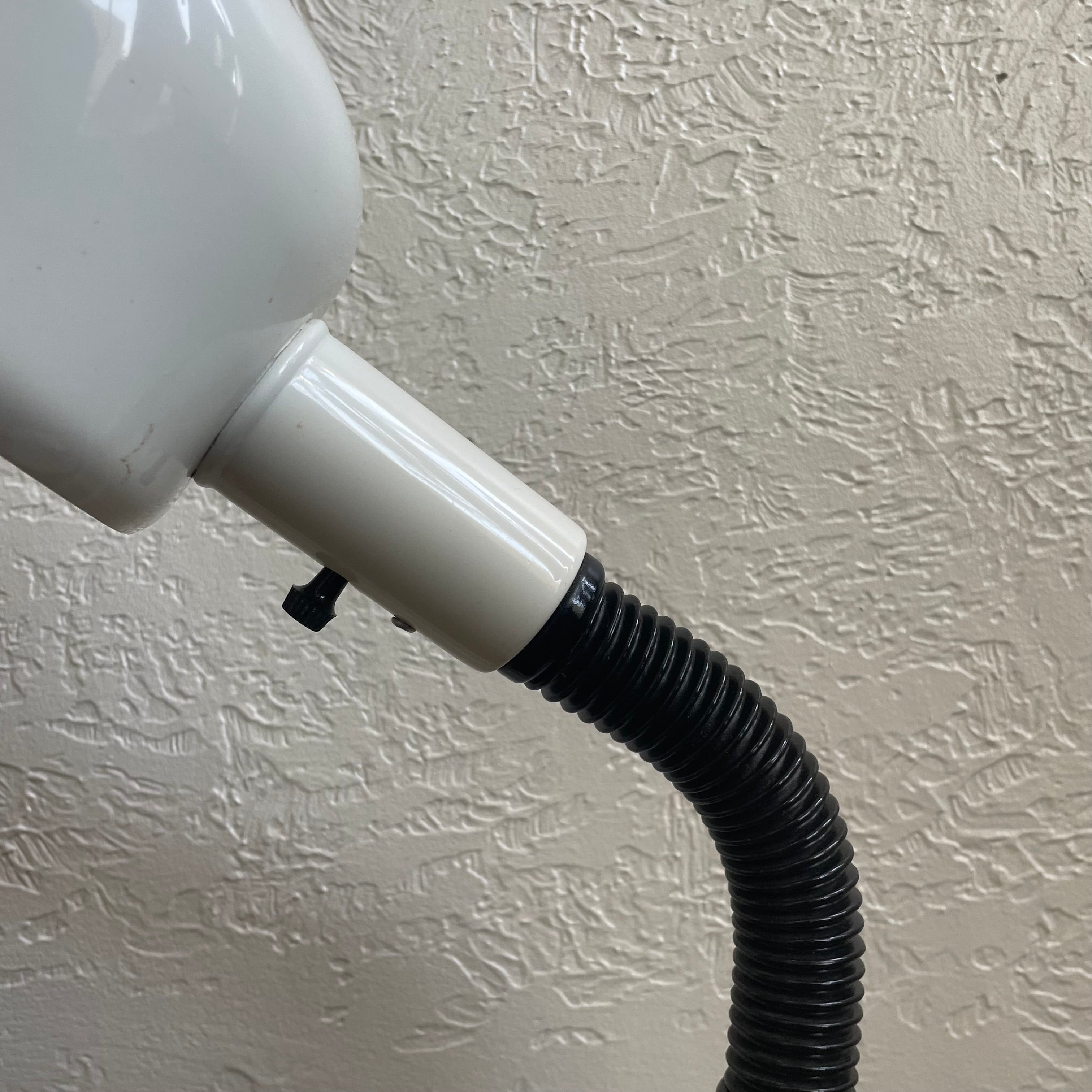 White Metal Space Age Goose Neck Table Lamp