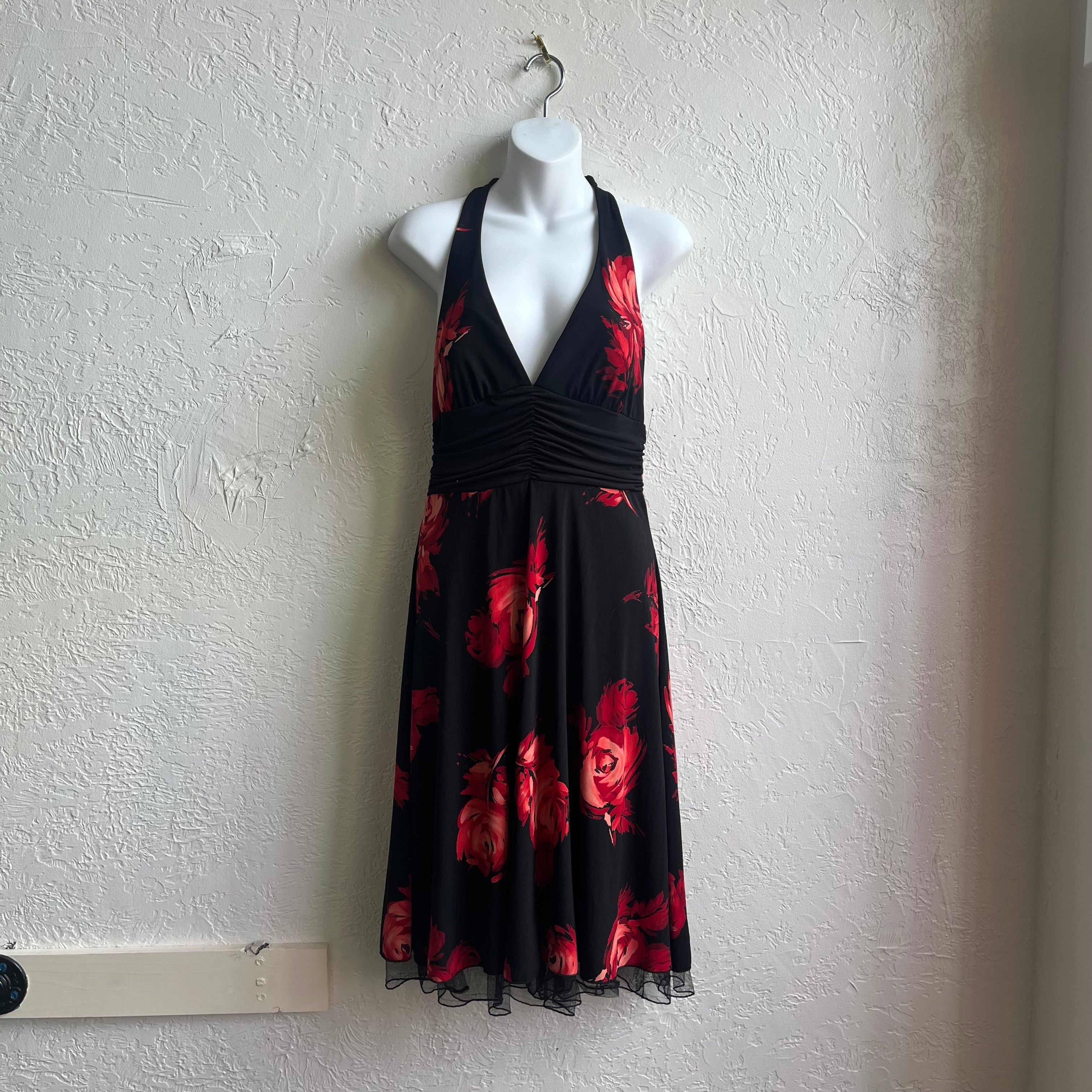Black Red Floral Dress | Medium