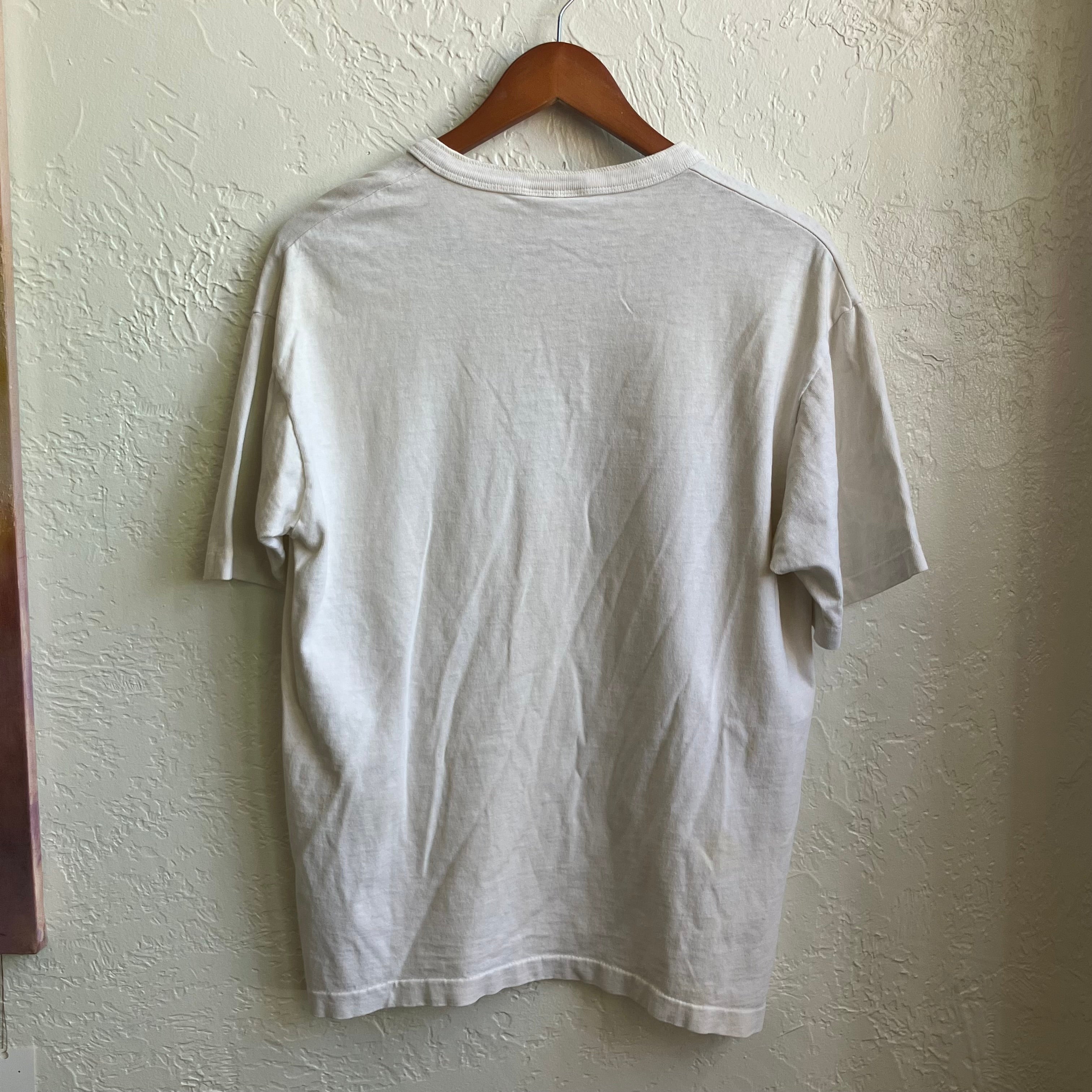 White Vintage Reebok Shirt | Medium