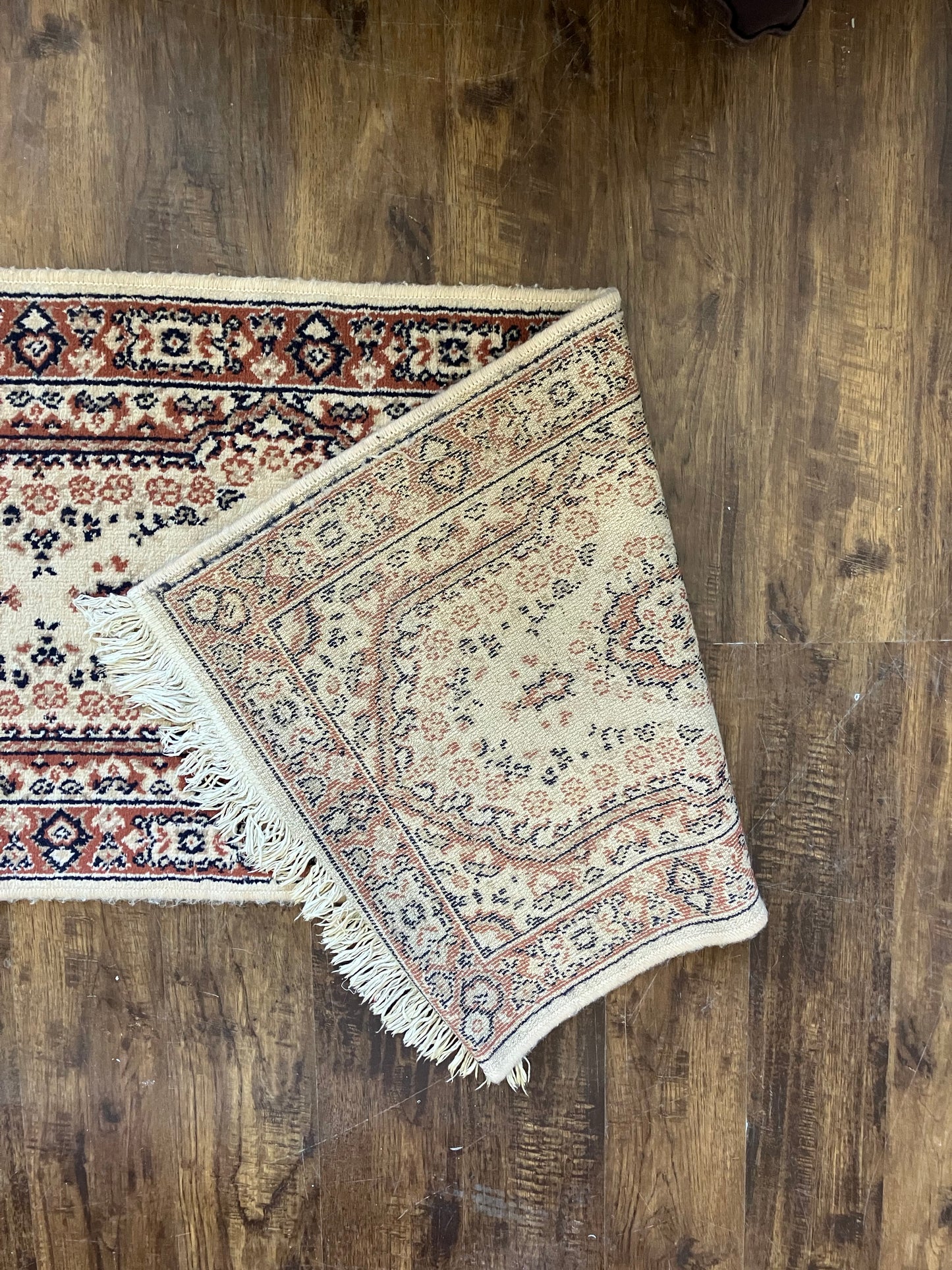 Vintage Traditional Runner Rug 7.5’ x 2’