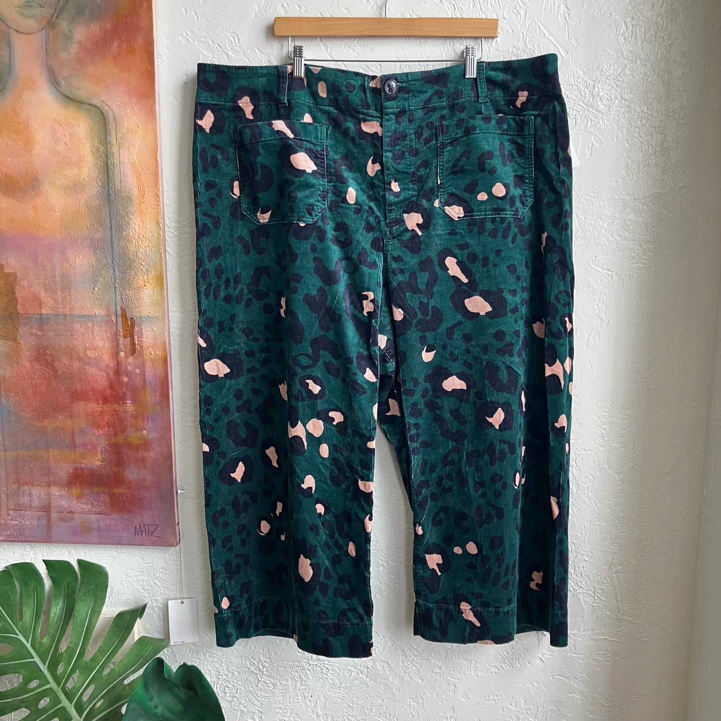 Anthropology Maeve Collette Green Animal Print Corduroy Wide Leg Pants Plus Size Women’s 26W