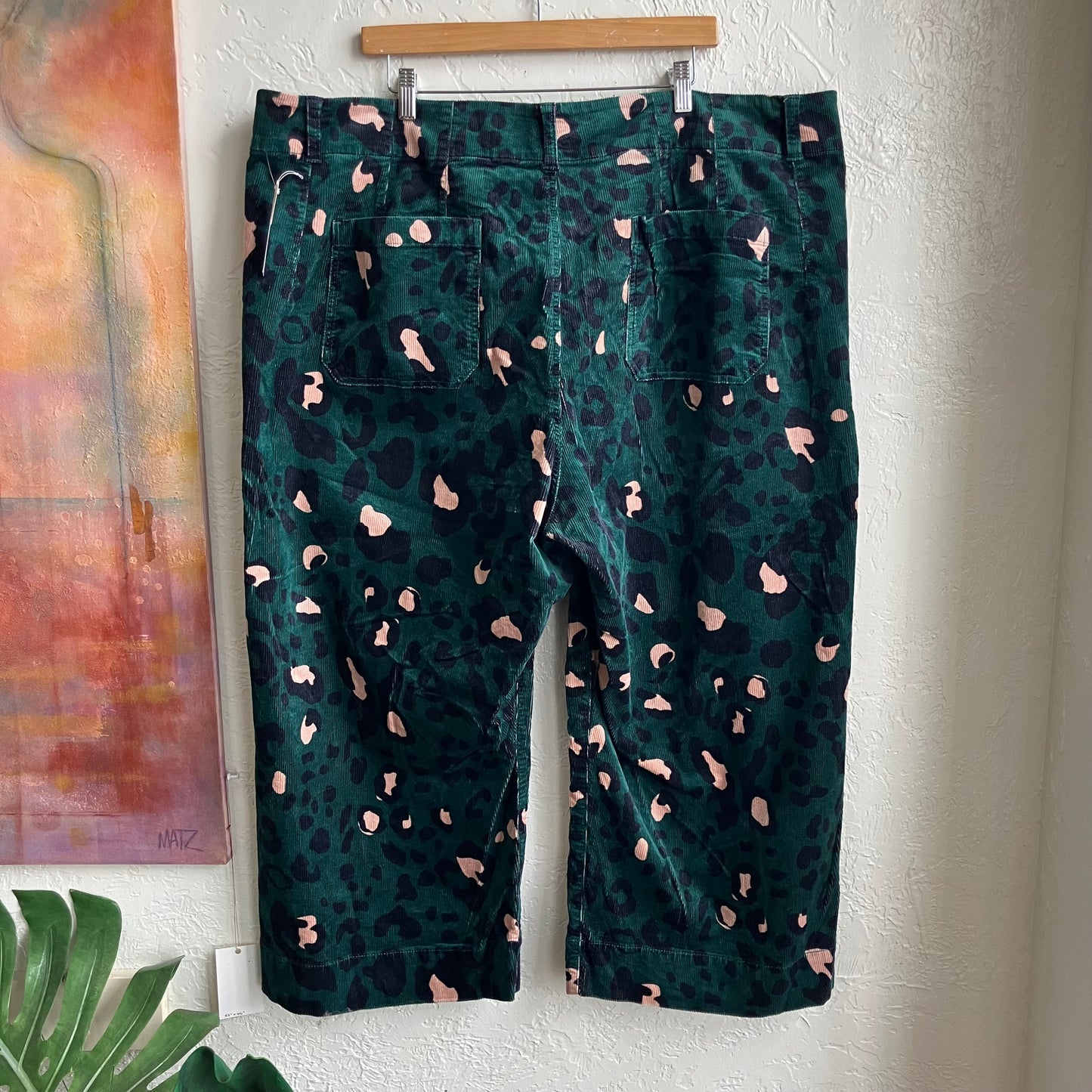 Anthropology Maeve Collette Green Animal Print Corduroy Wide Leg Pants Plus Size Women’s 26W