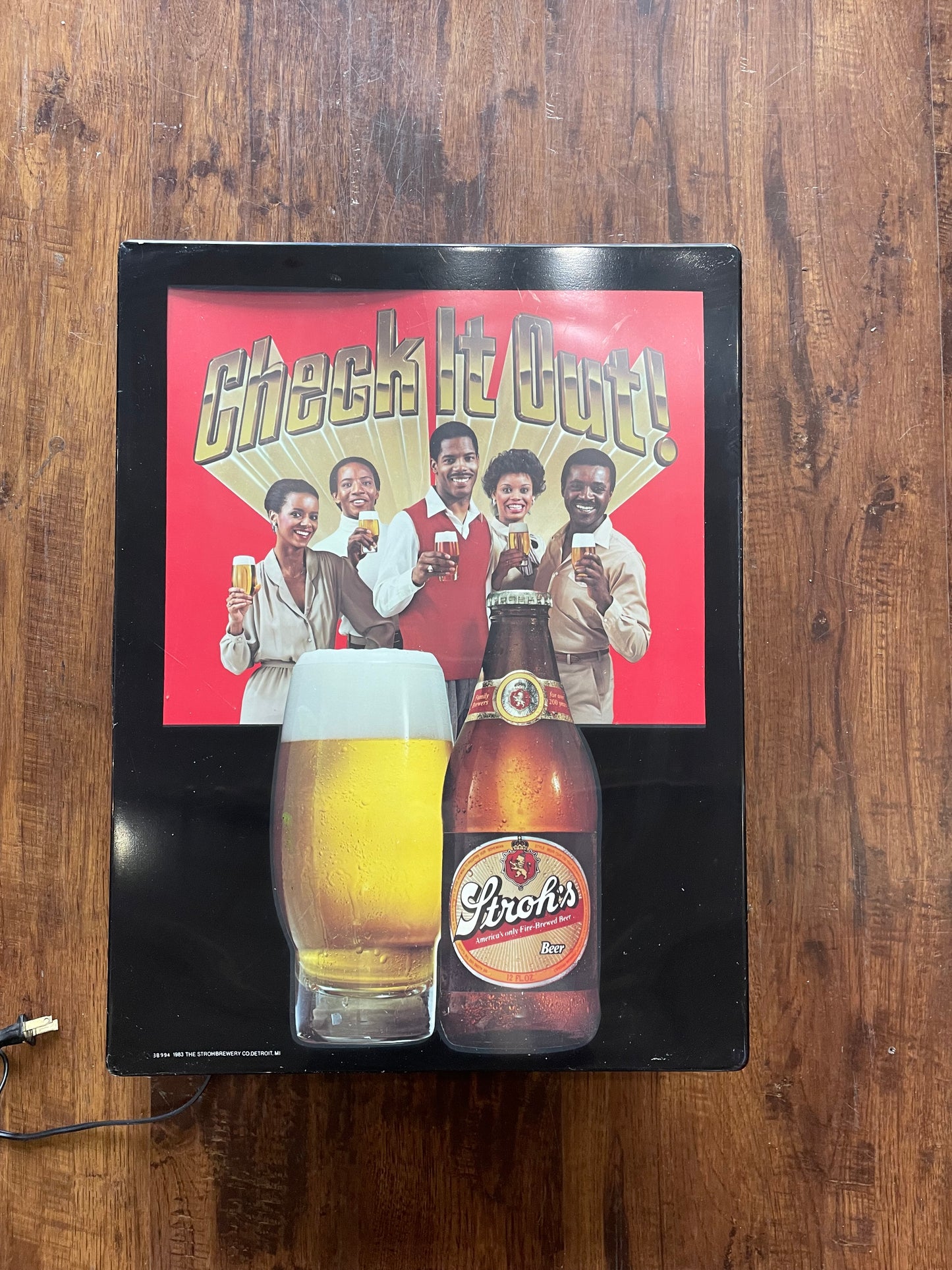 Vintage 1983 Lighted Stroh’s Beer Sign 21” x 16”