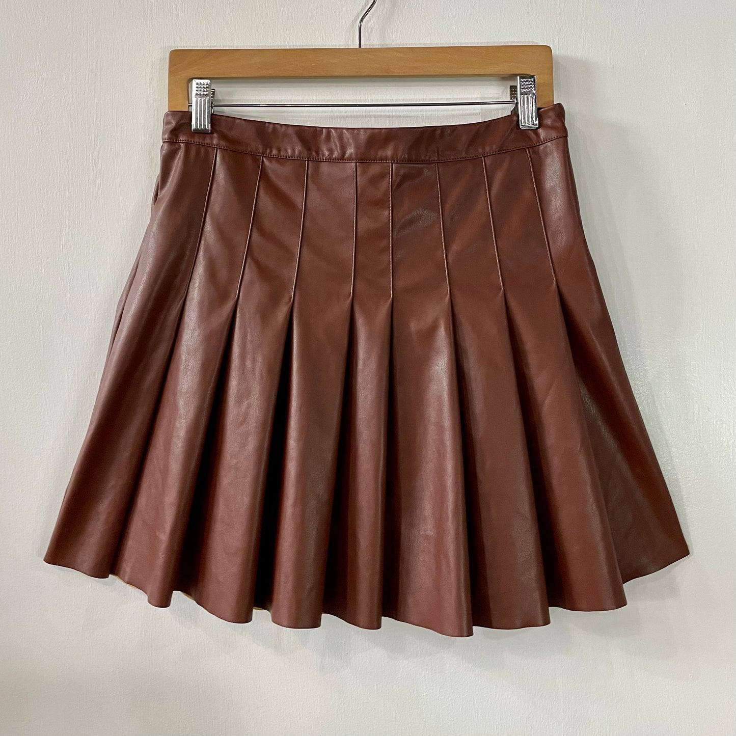 Faux Leather Chocolate Pleated Skirt Large