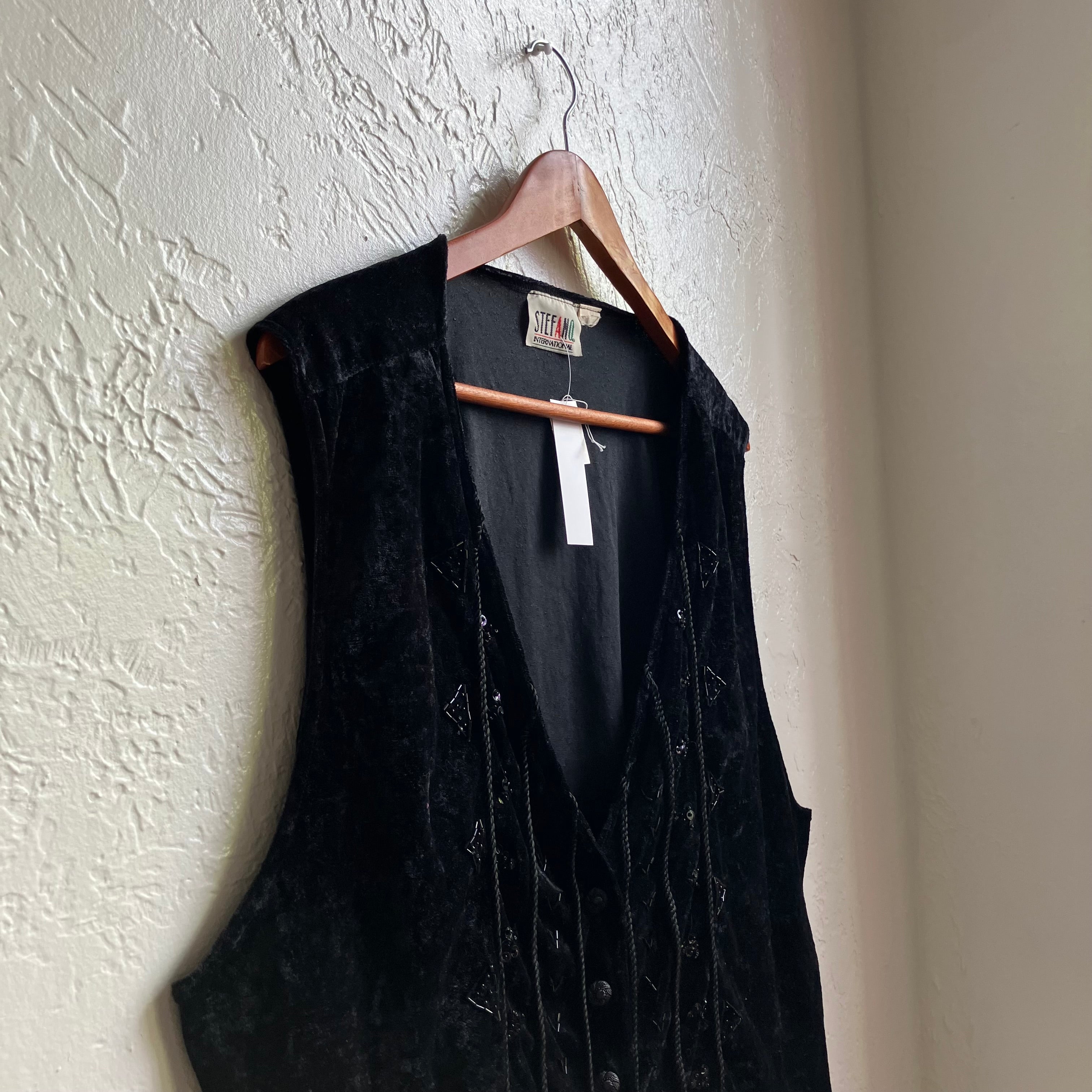 Suede Beaded Black Vest | 2X