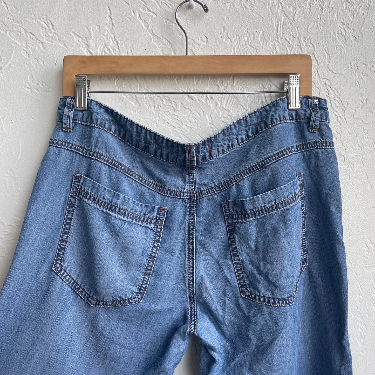 Free People Flare Light Weight Jeans | Size 28/6
