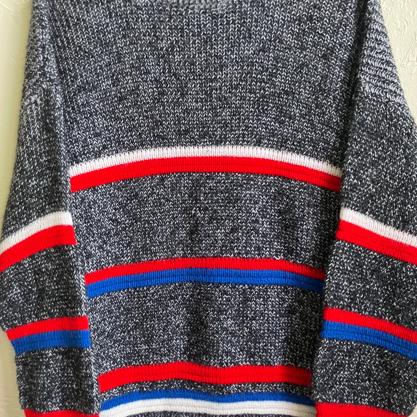 Vintage Knit Sweater Medium