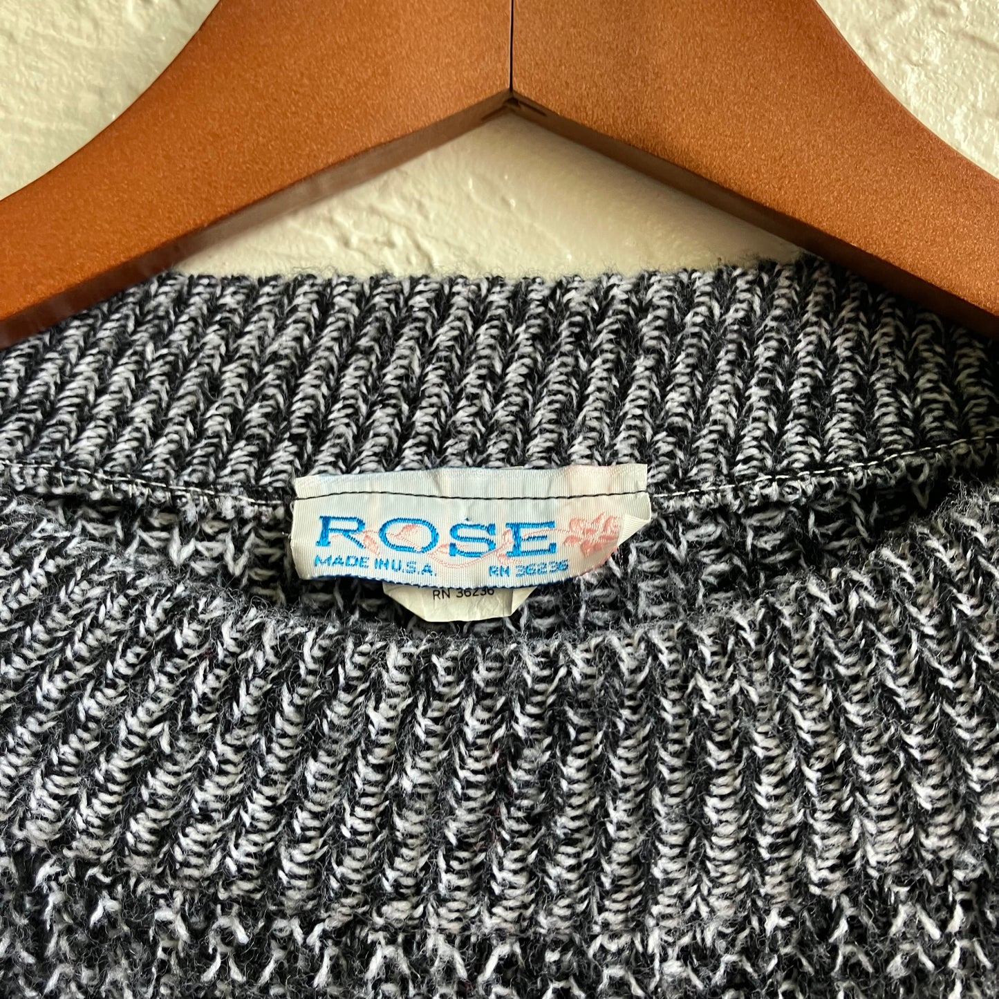 Vintage Knit Sweater Medium
