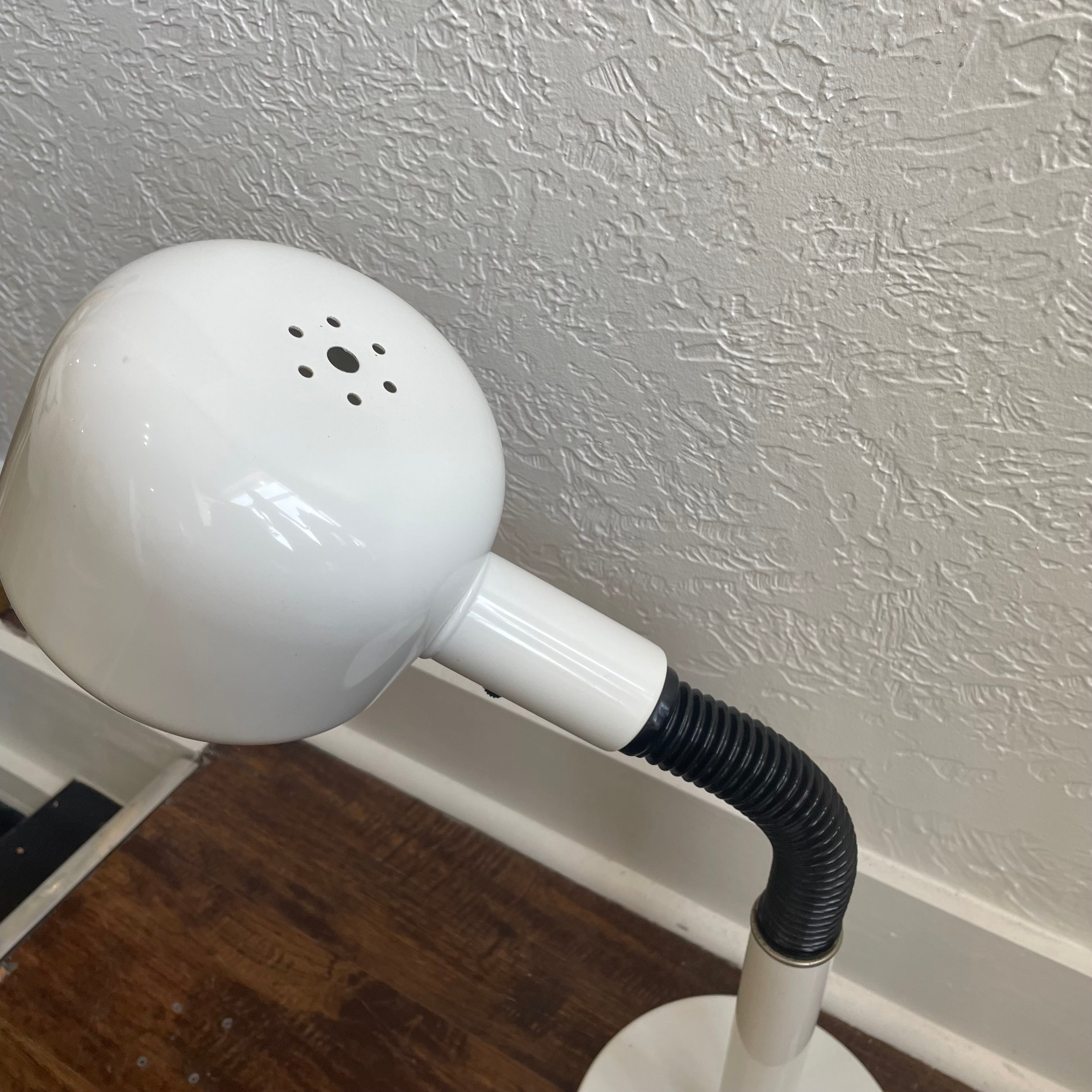 White Metal Space Age Goose Neck Table Lamp