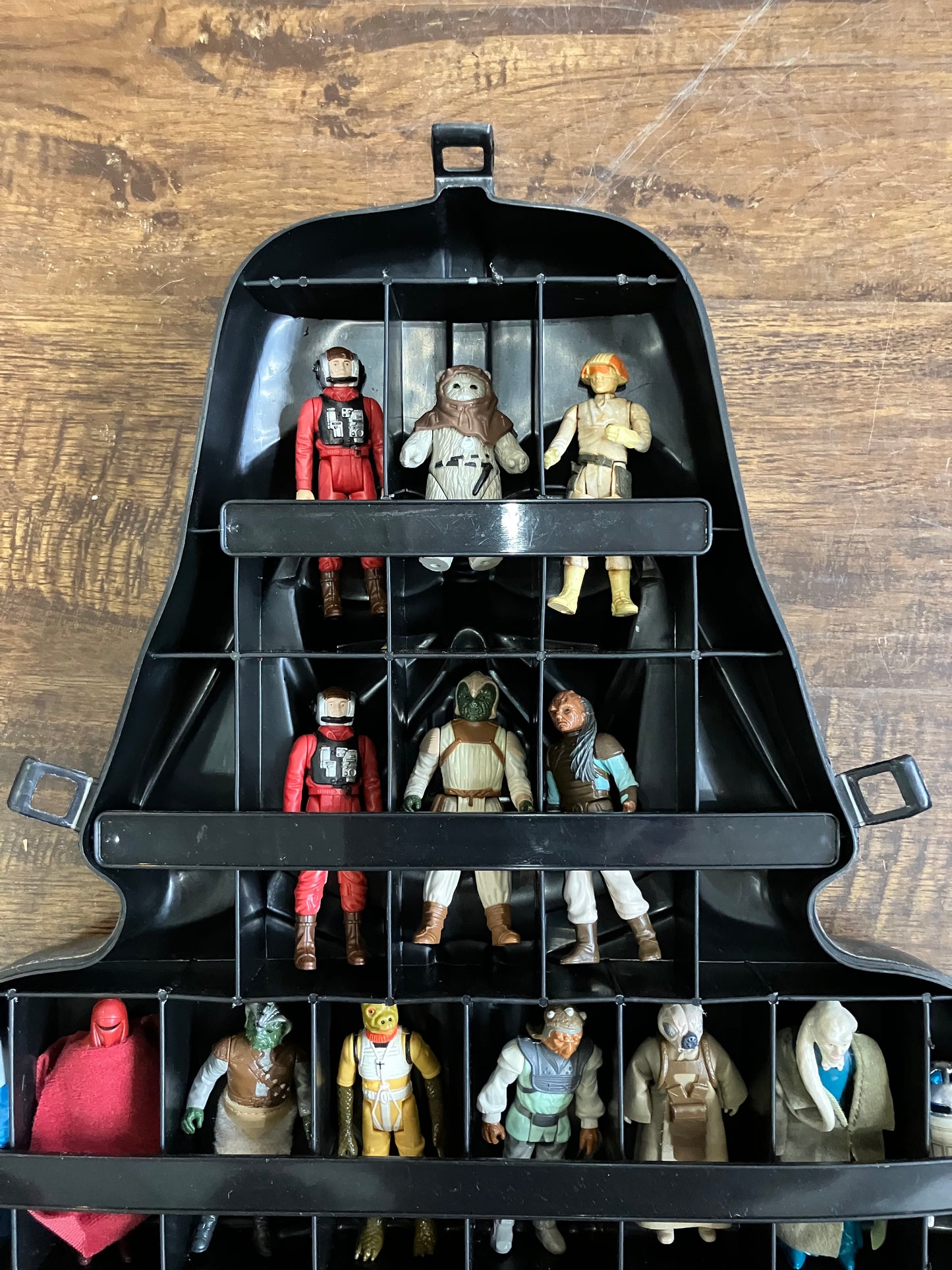 Vintage Star Wars 1977 Dark Vader Empire Accessory Storage 28 Figures