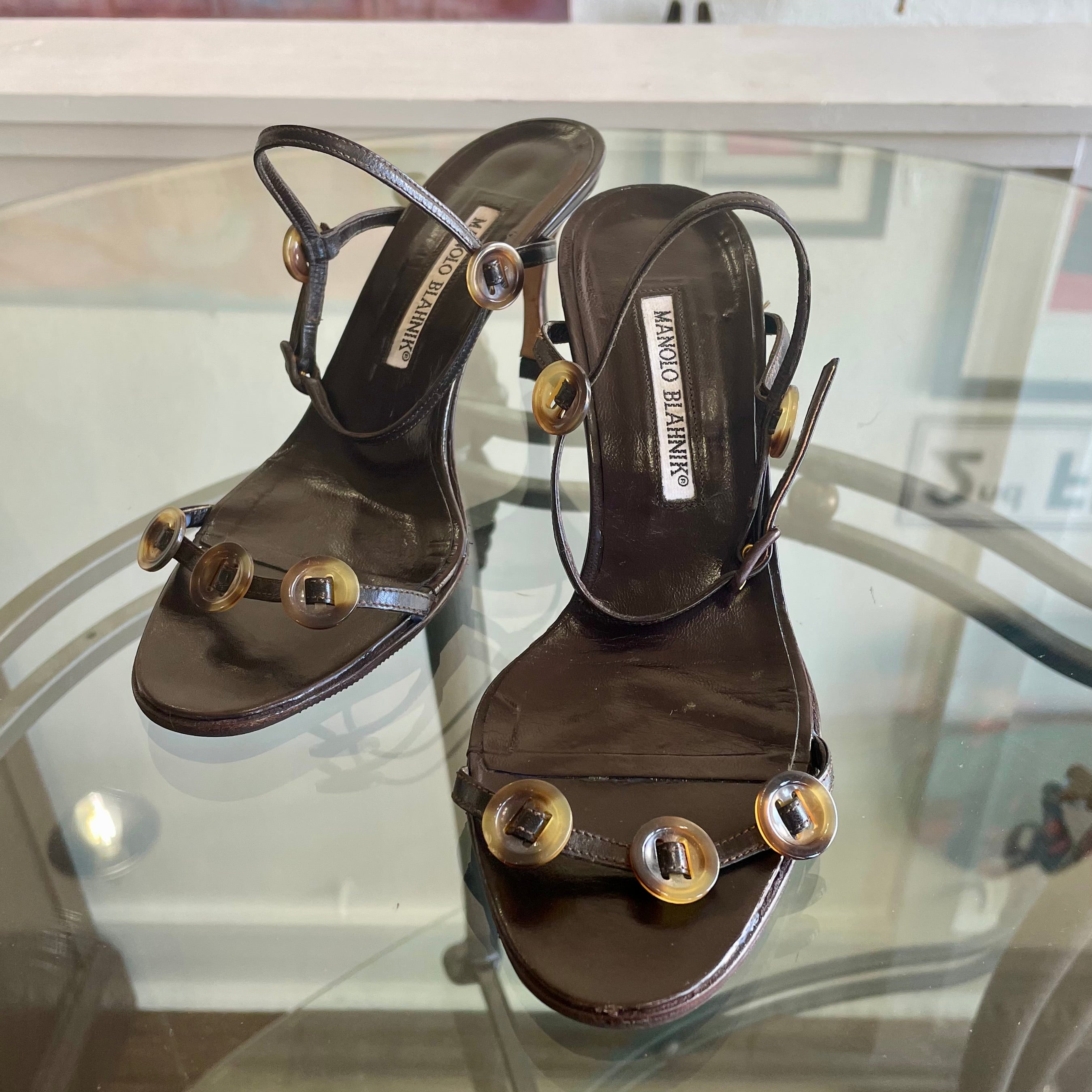 Manolo Blahnik Button Strap Sandals | Size 7/37