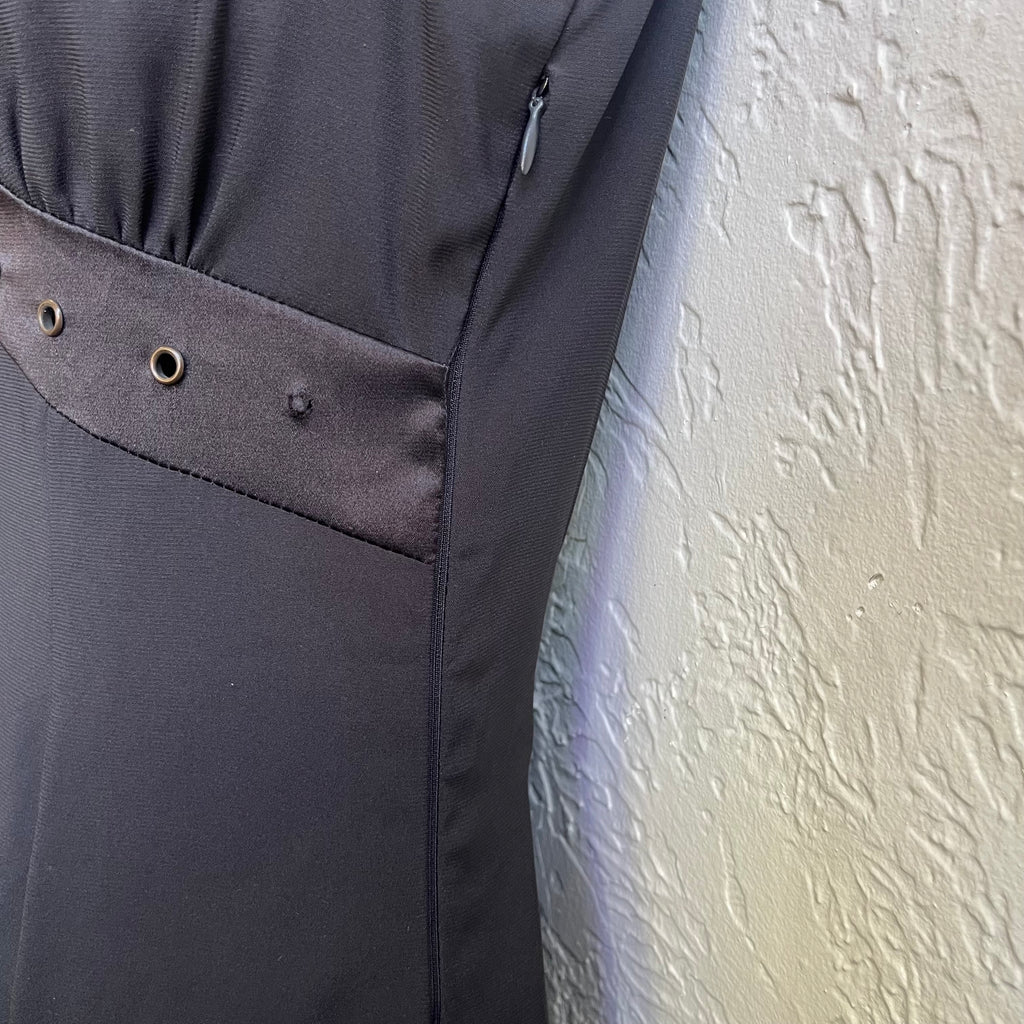Grommet Detail Black V-Neck Dress Y2K | Petite Small