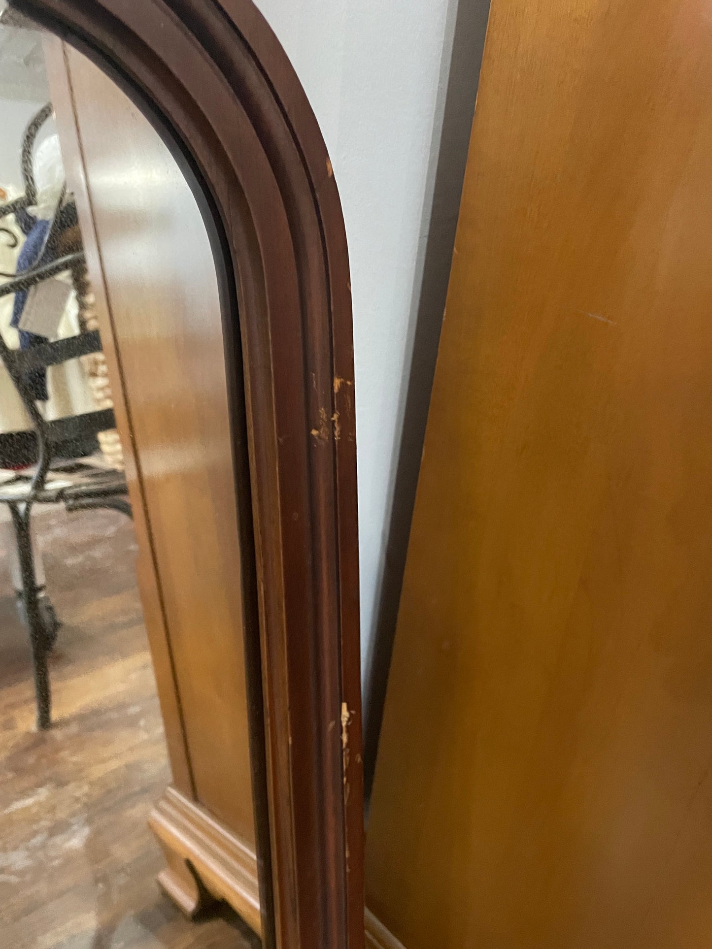 Antique Mahogany Arch Mirror 26 x 32