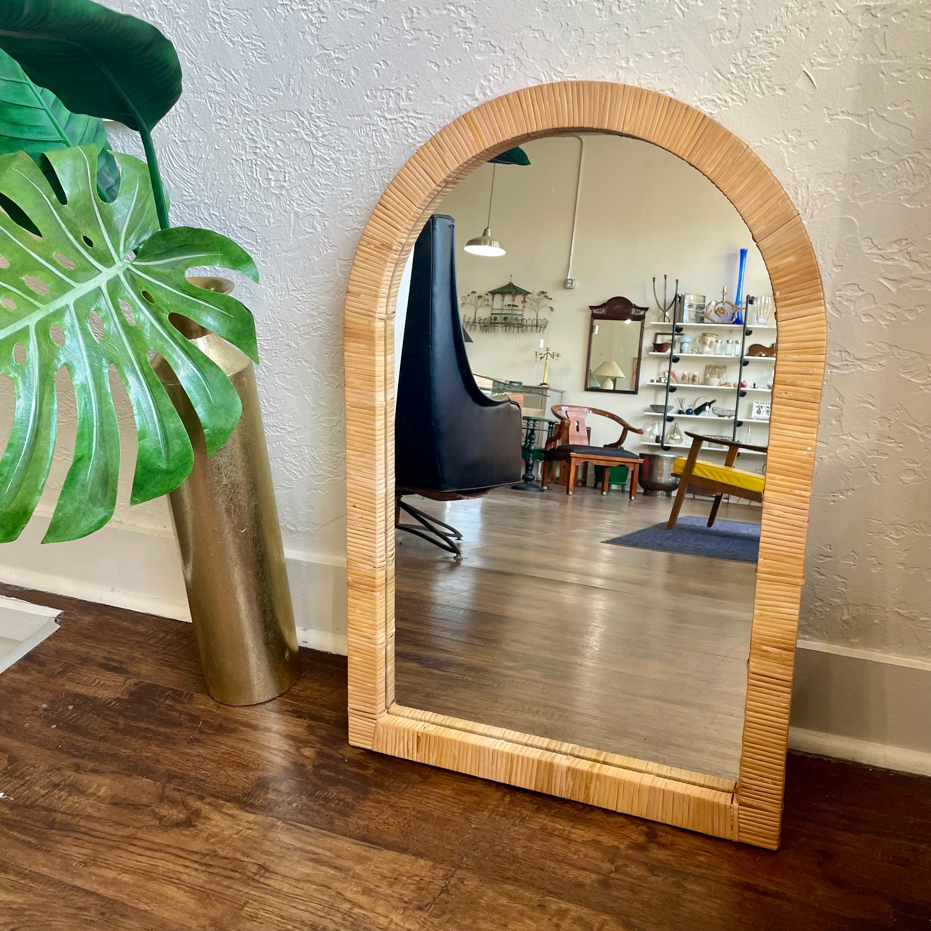 Rattan Arched Wall Mirror 20 x 30