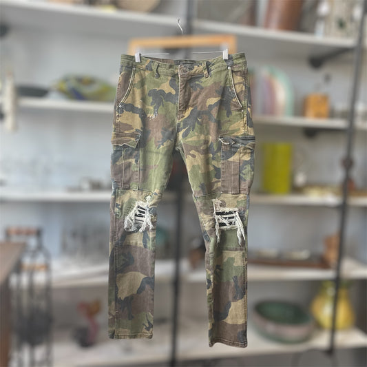 AMIRI MX1 Olive Camouflage Cargo Pants | 36 x 29